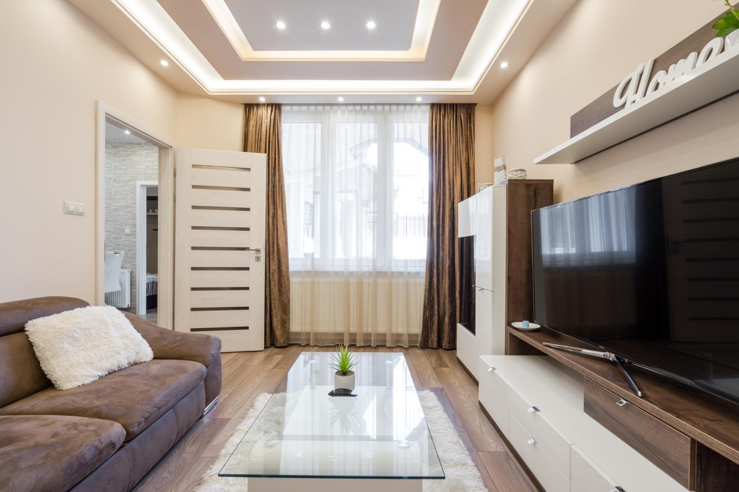 Two-Bedroom Apartment - Photo 9