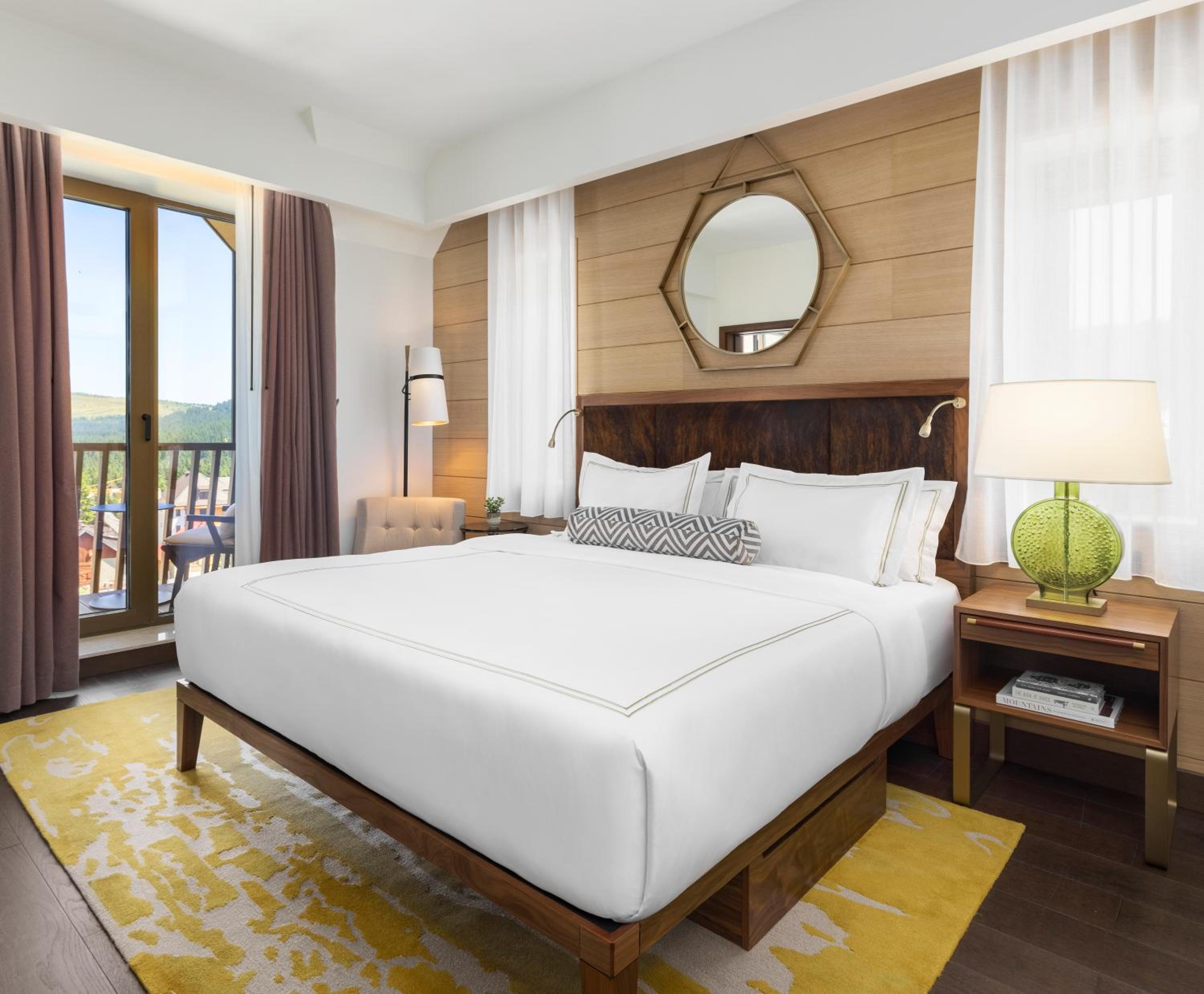 Kopaonik Suite with Balcony