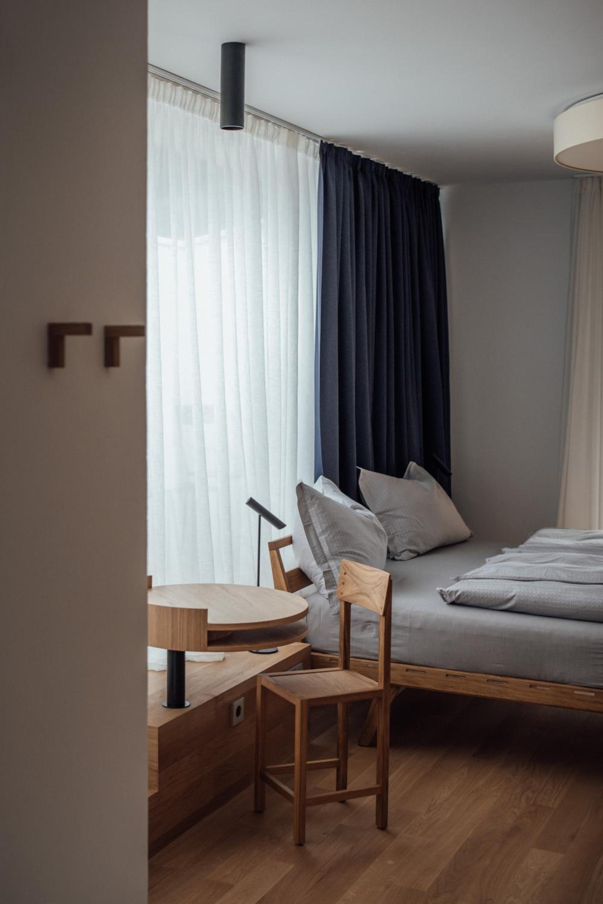 Deluxe Room - Photo 14