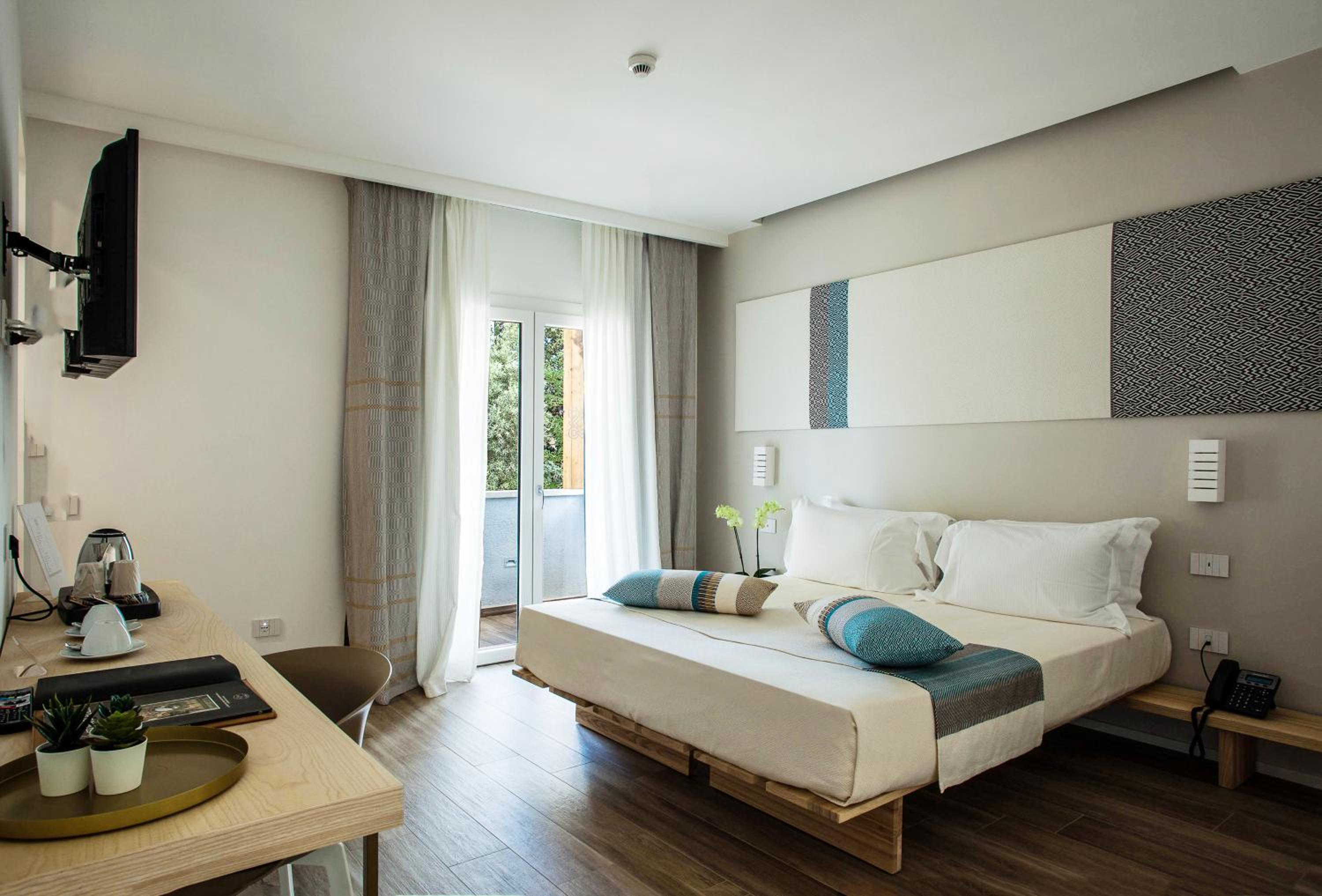 Standard Double Or Twin Room - Photo 4