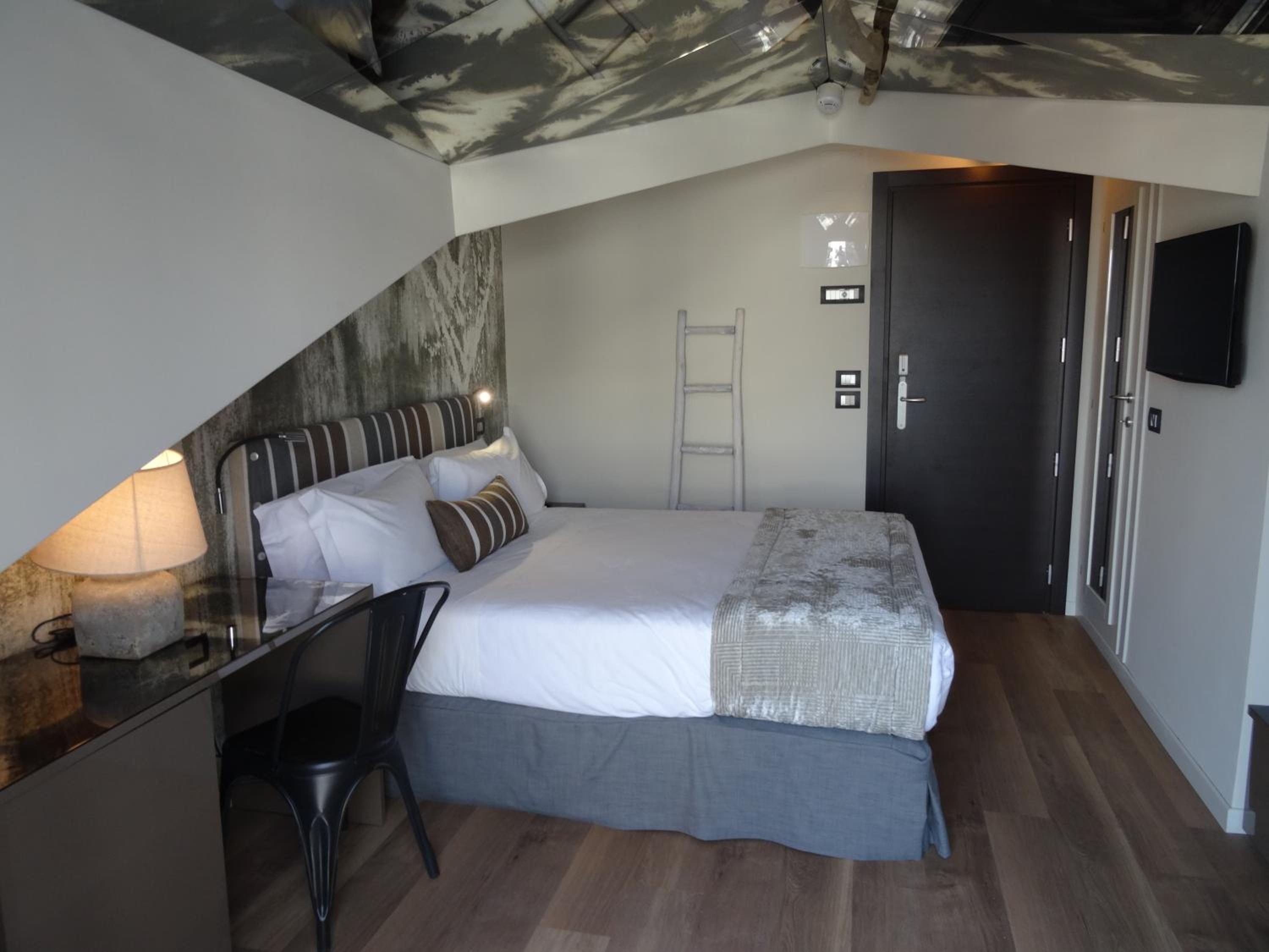 Double Room with Terrace