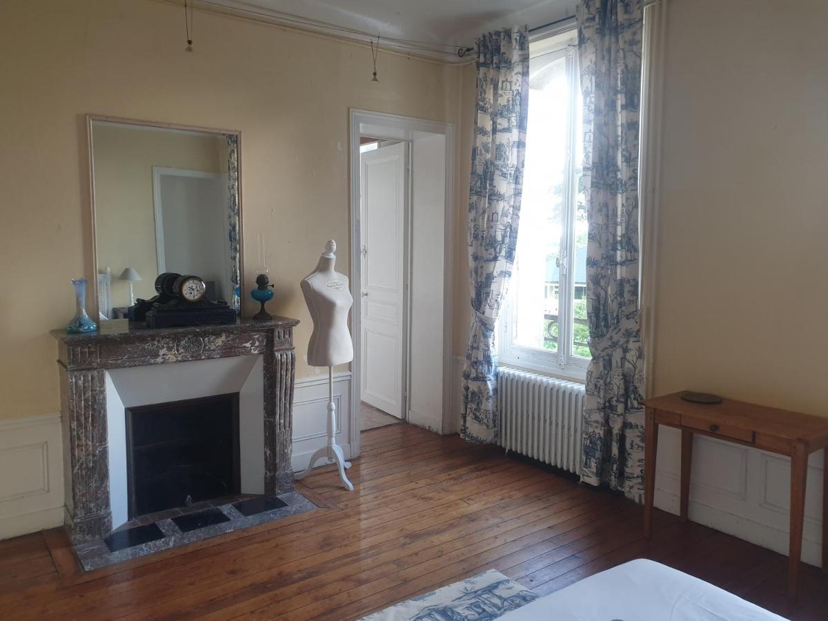Large Double Room photo 1