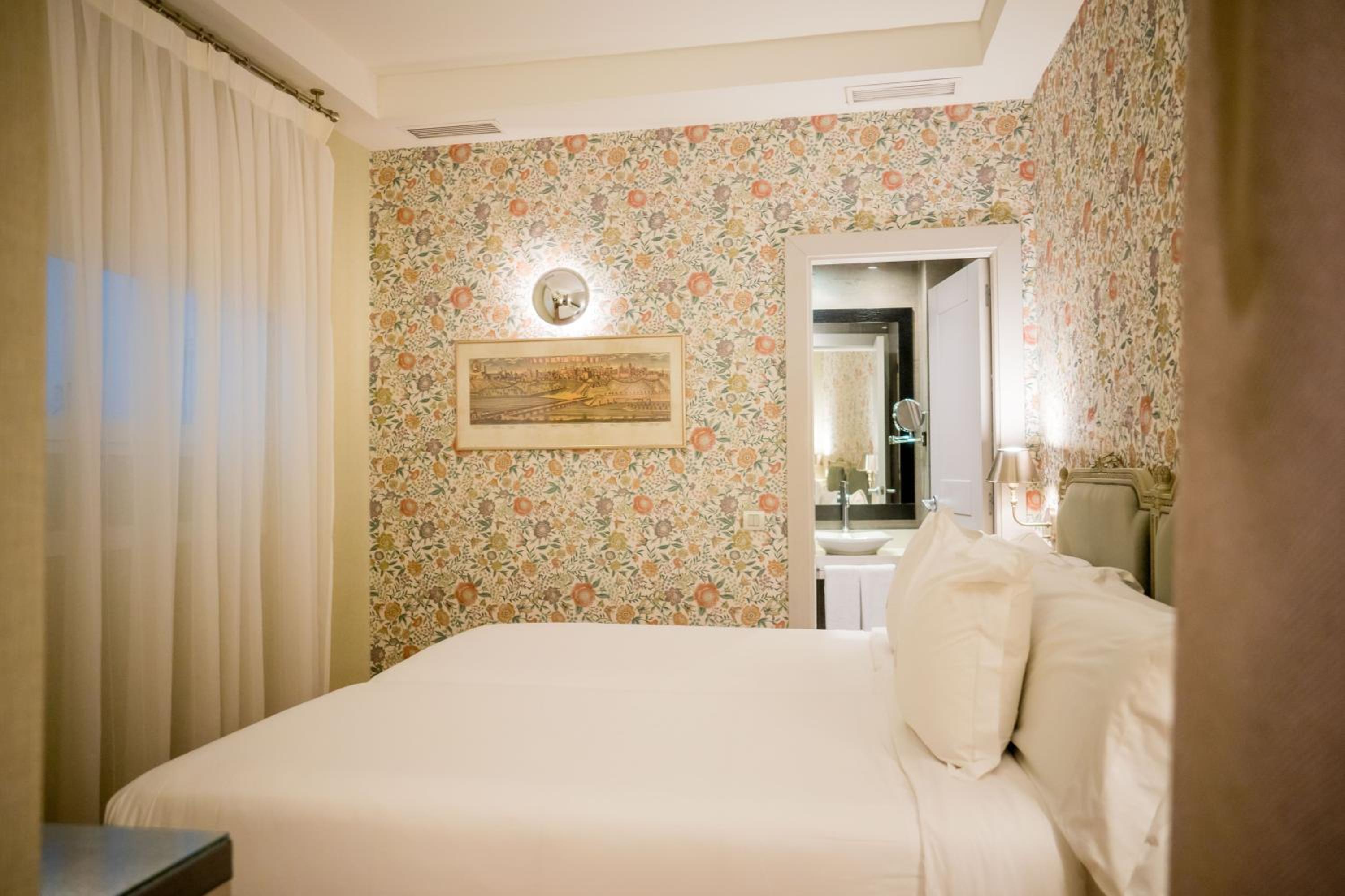 Superior Single Room photo 3