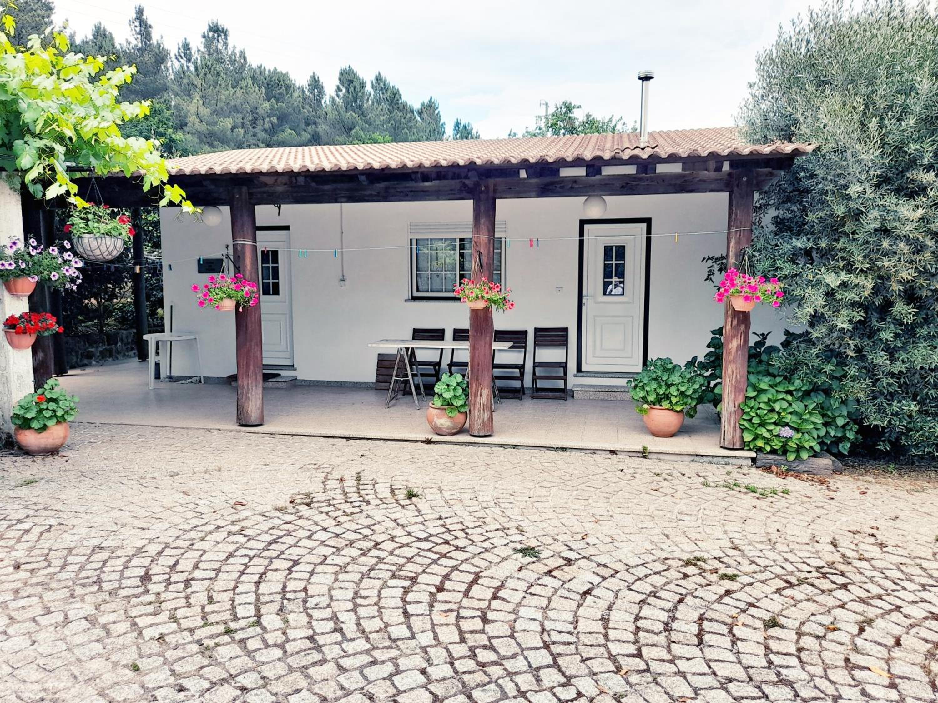 One-Bedroom House photo 2