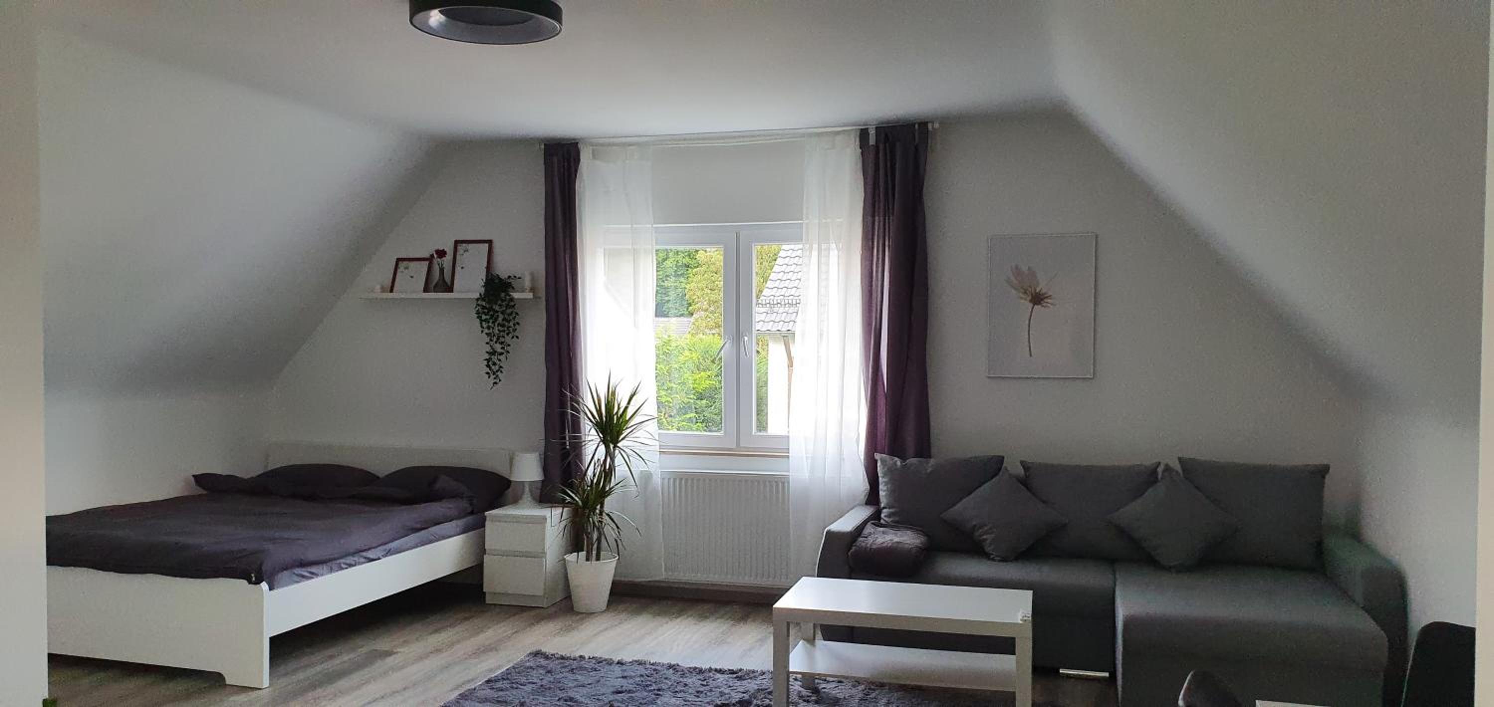 Studio Apartment - Photo 31