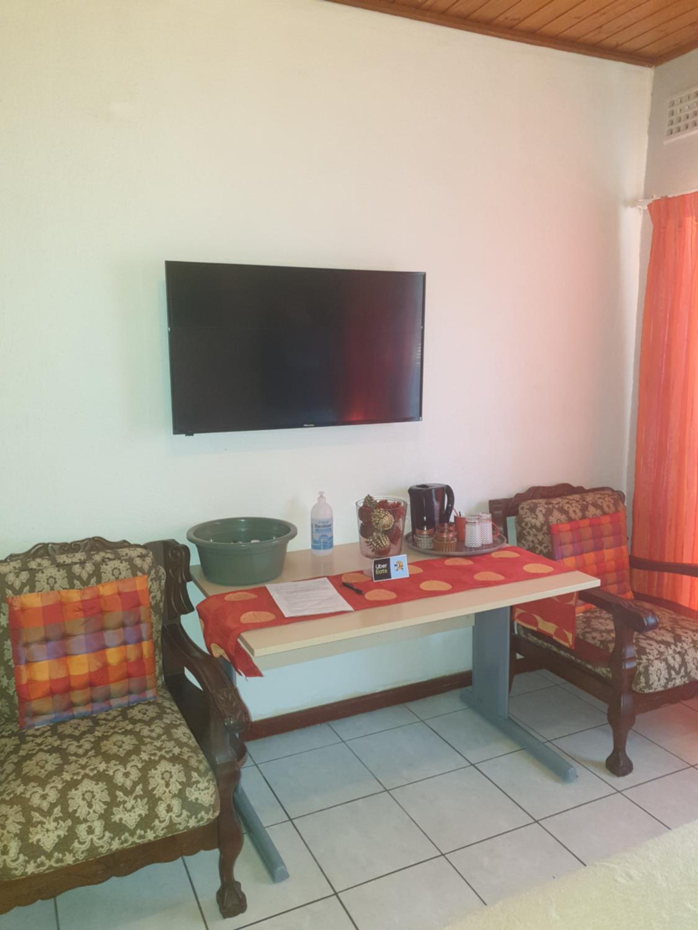 Deluxe Double Room - Photo 13