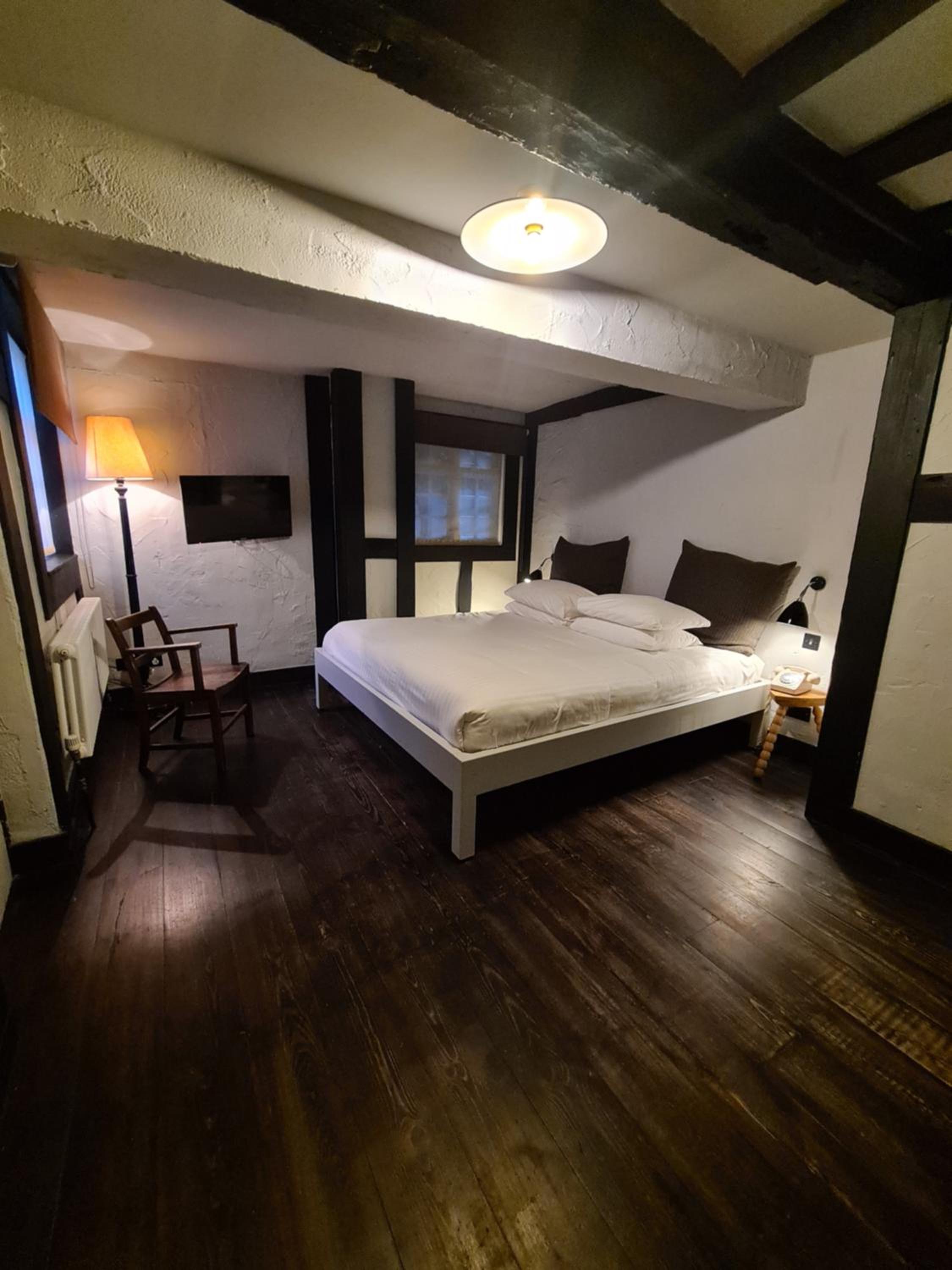 Standard  Double Room - Main Inn photo 3