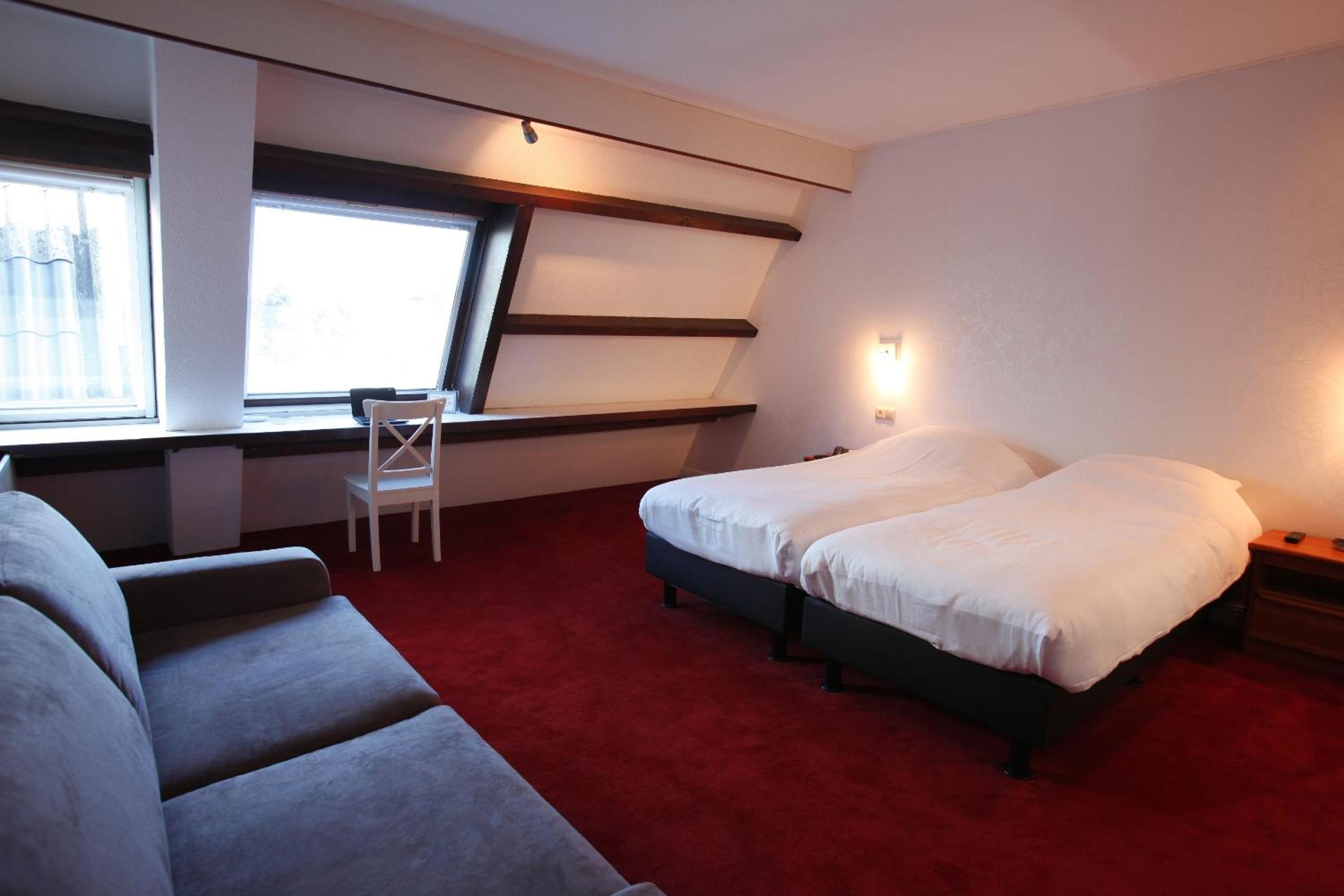 Quadruple Room - Photo 4