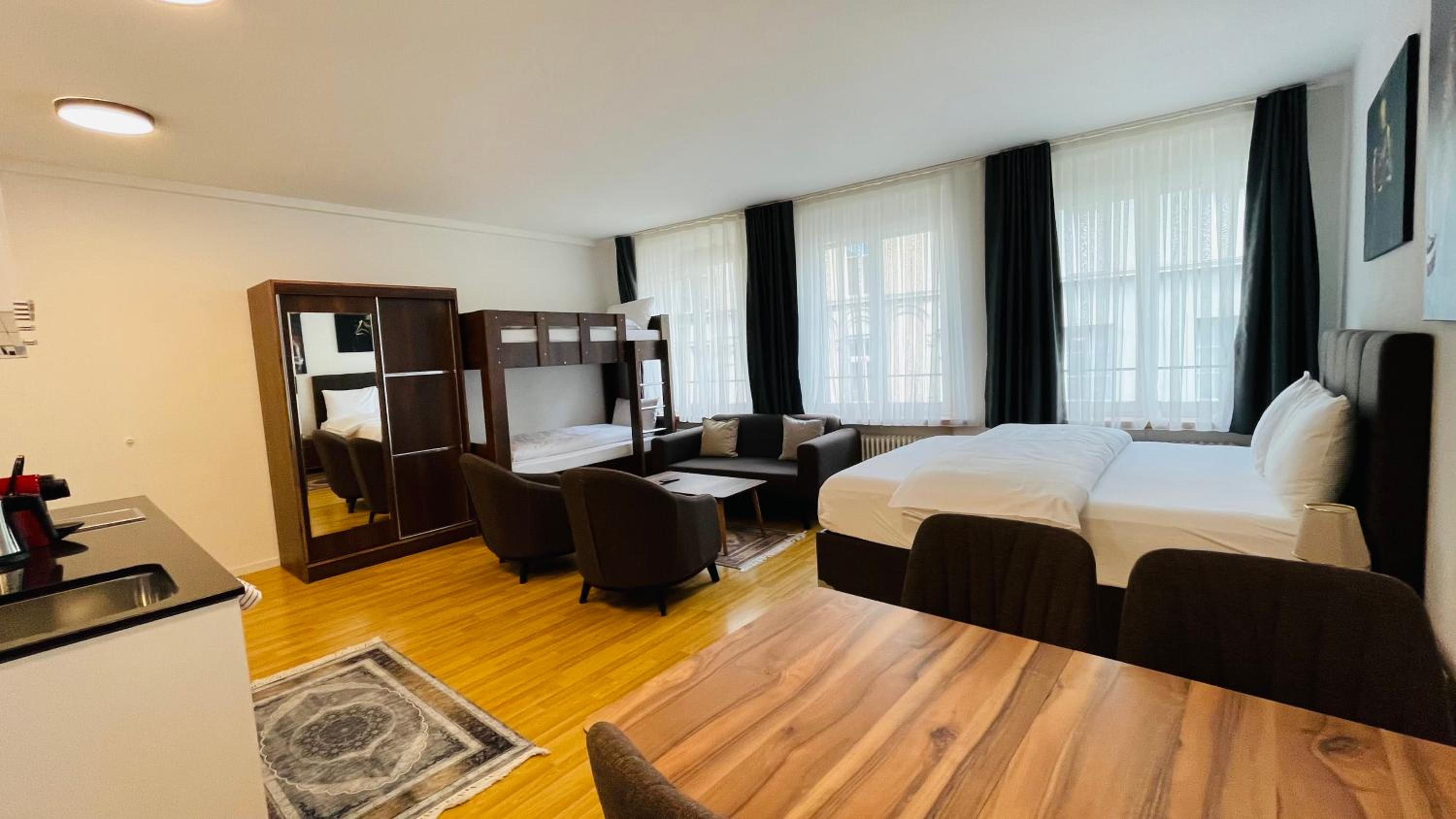 Quadruple Room photo 3