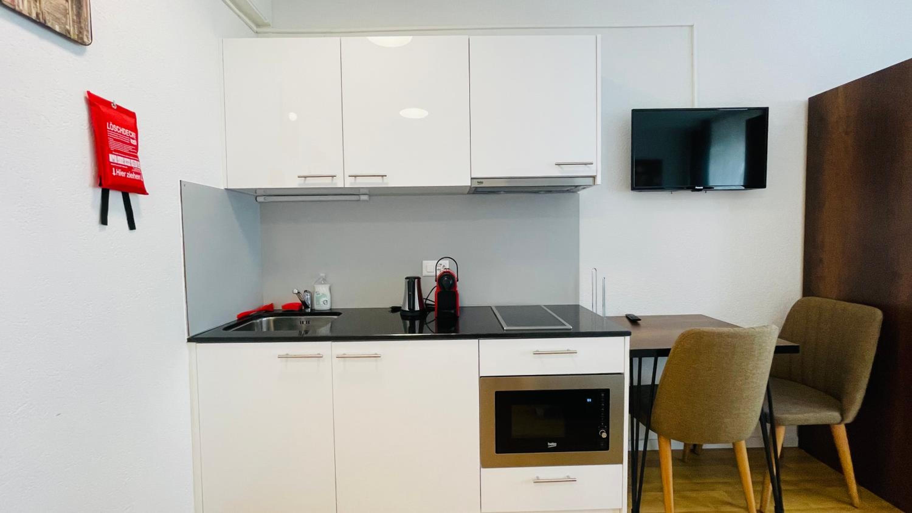 Standard Double Room - Photo 5