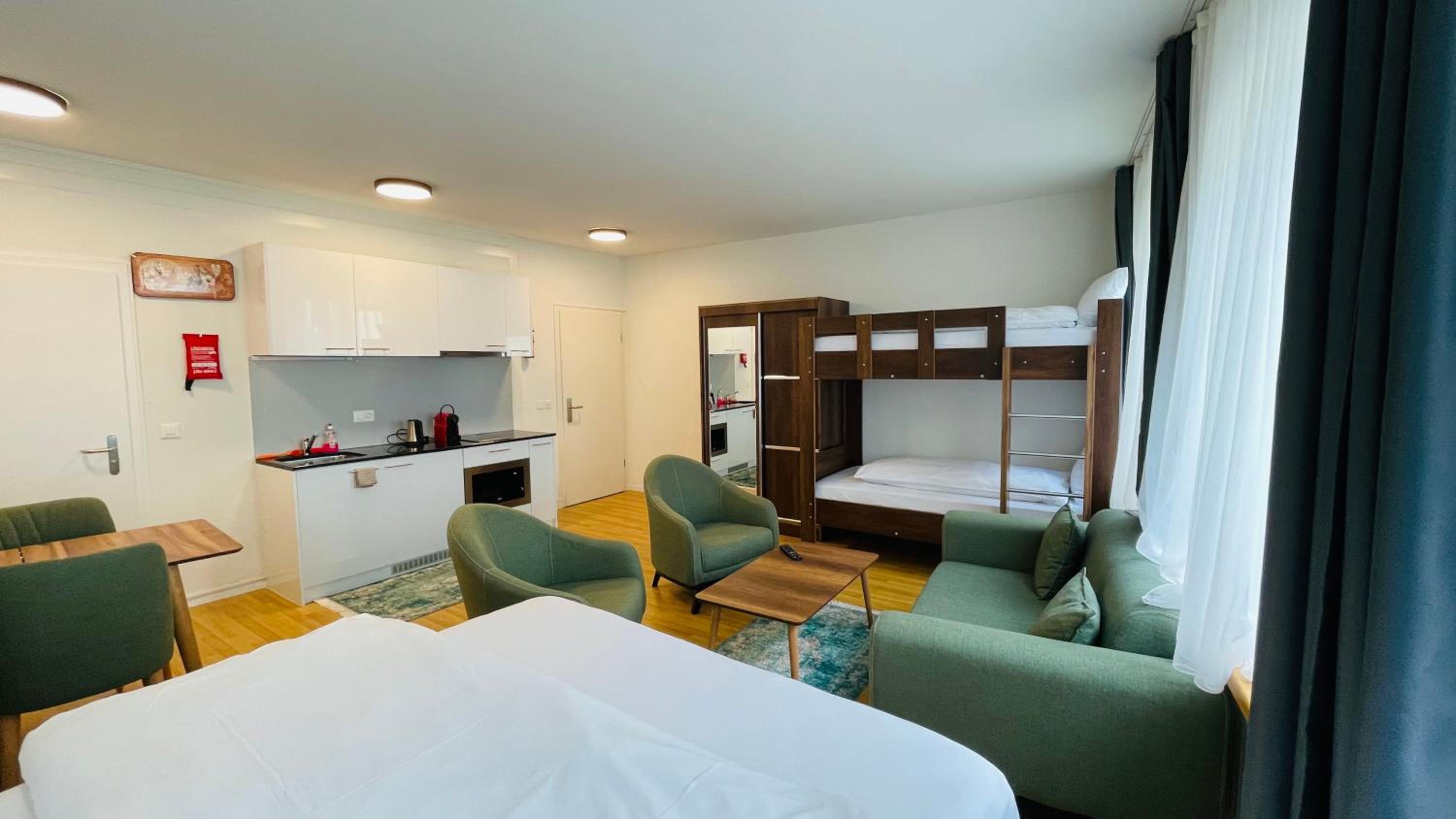 Quadruple Room photo 1
