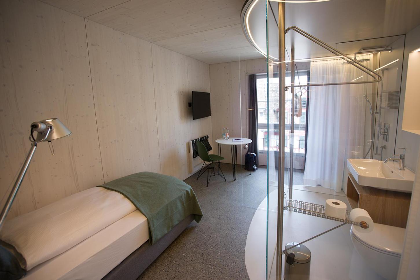Single Room photo 2