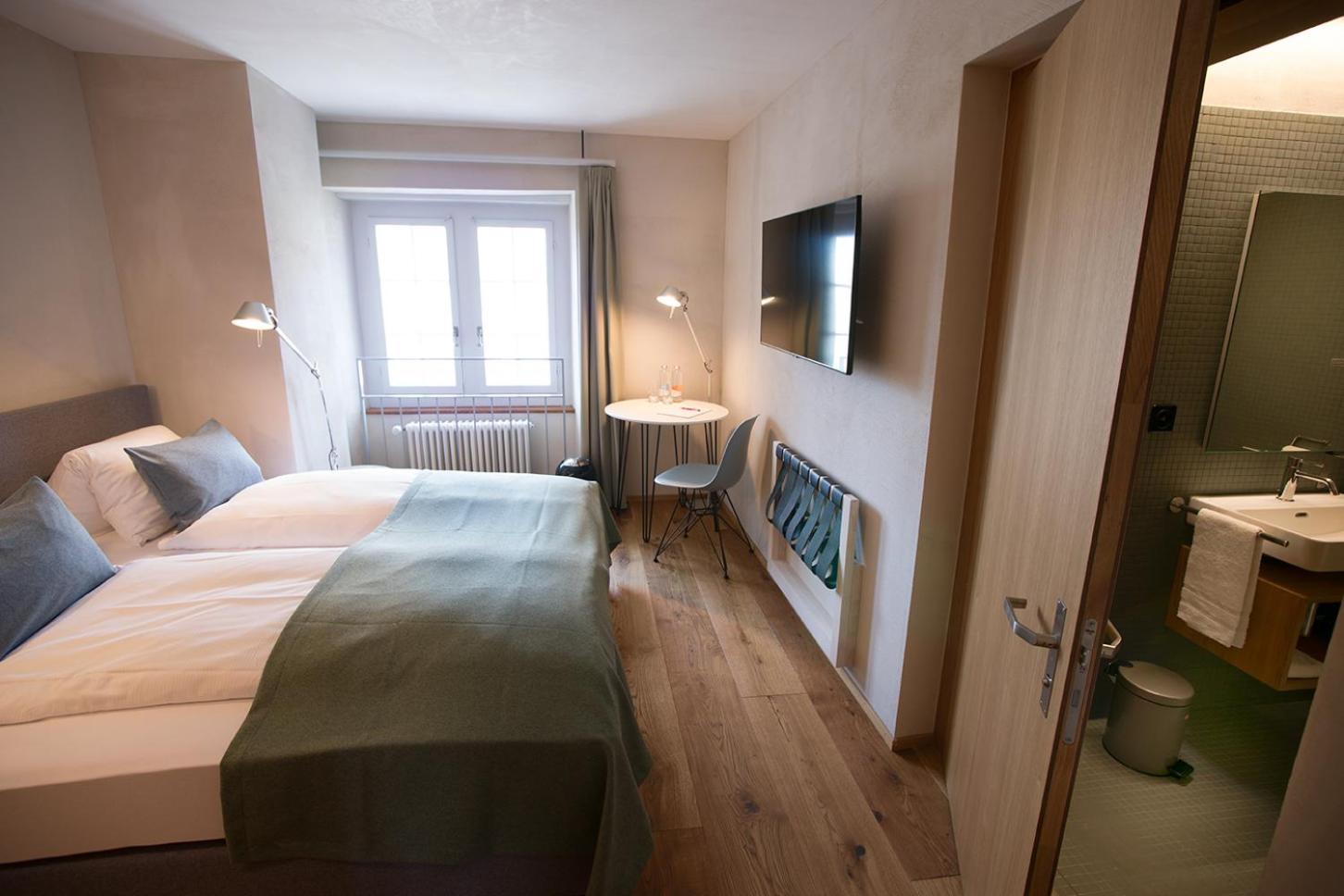Small Double Room photo 1