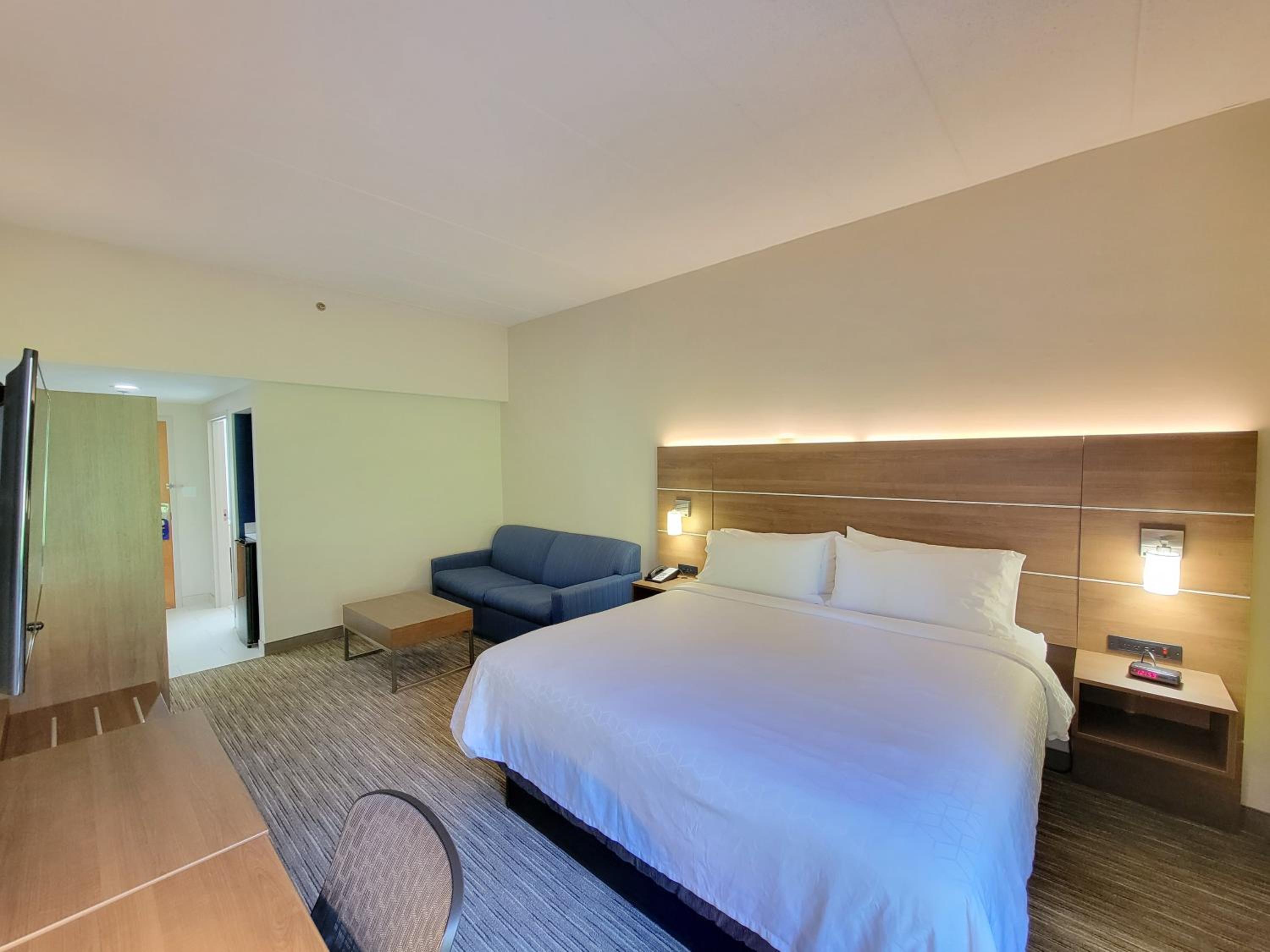 King Suite - Photo 4