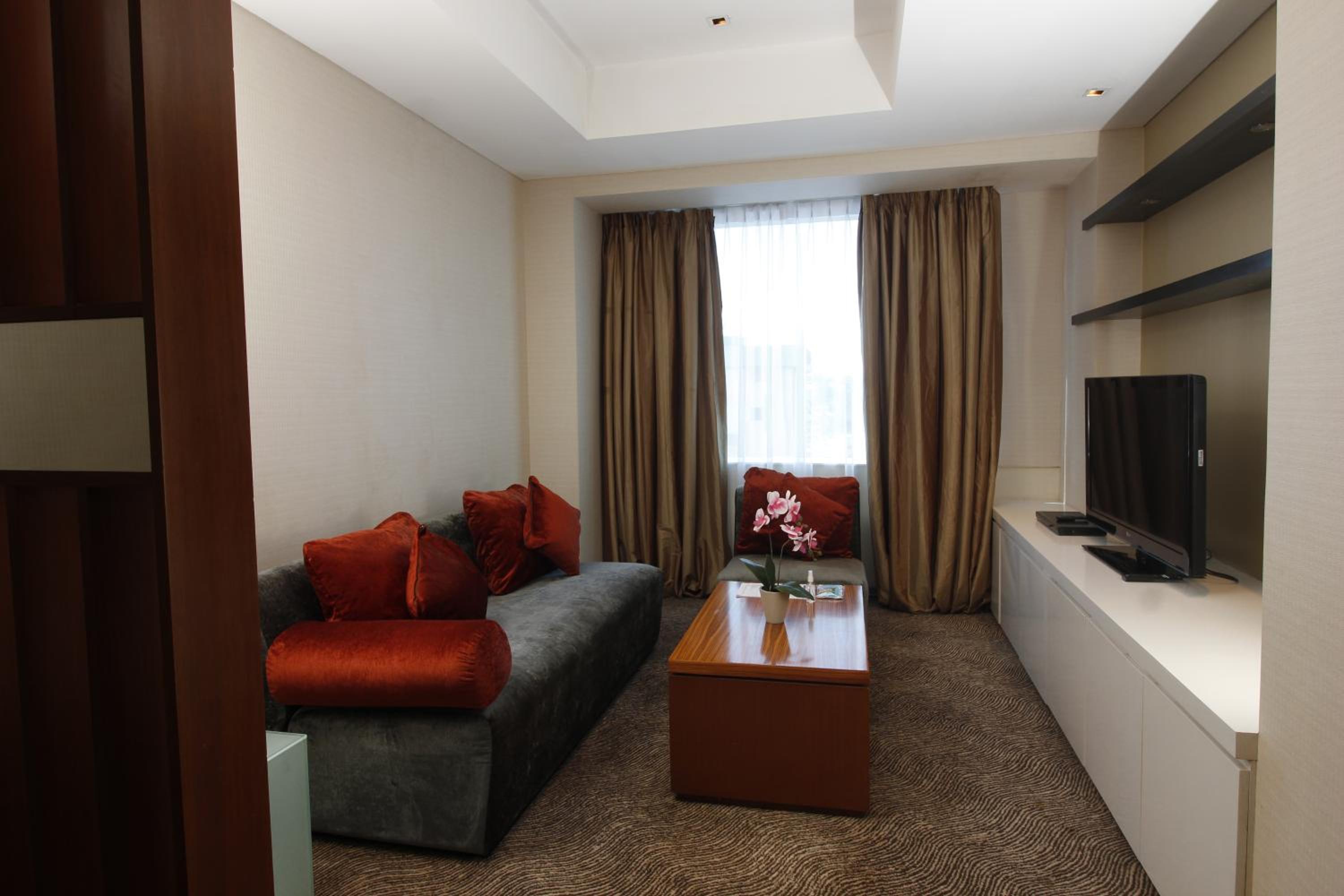 Junior King Suite - Photo 4