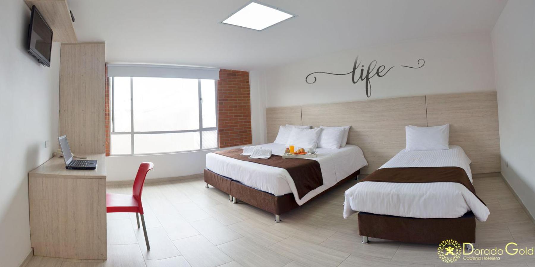 Deluxe Family Room