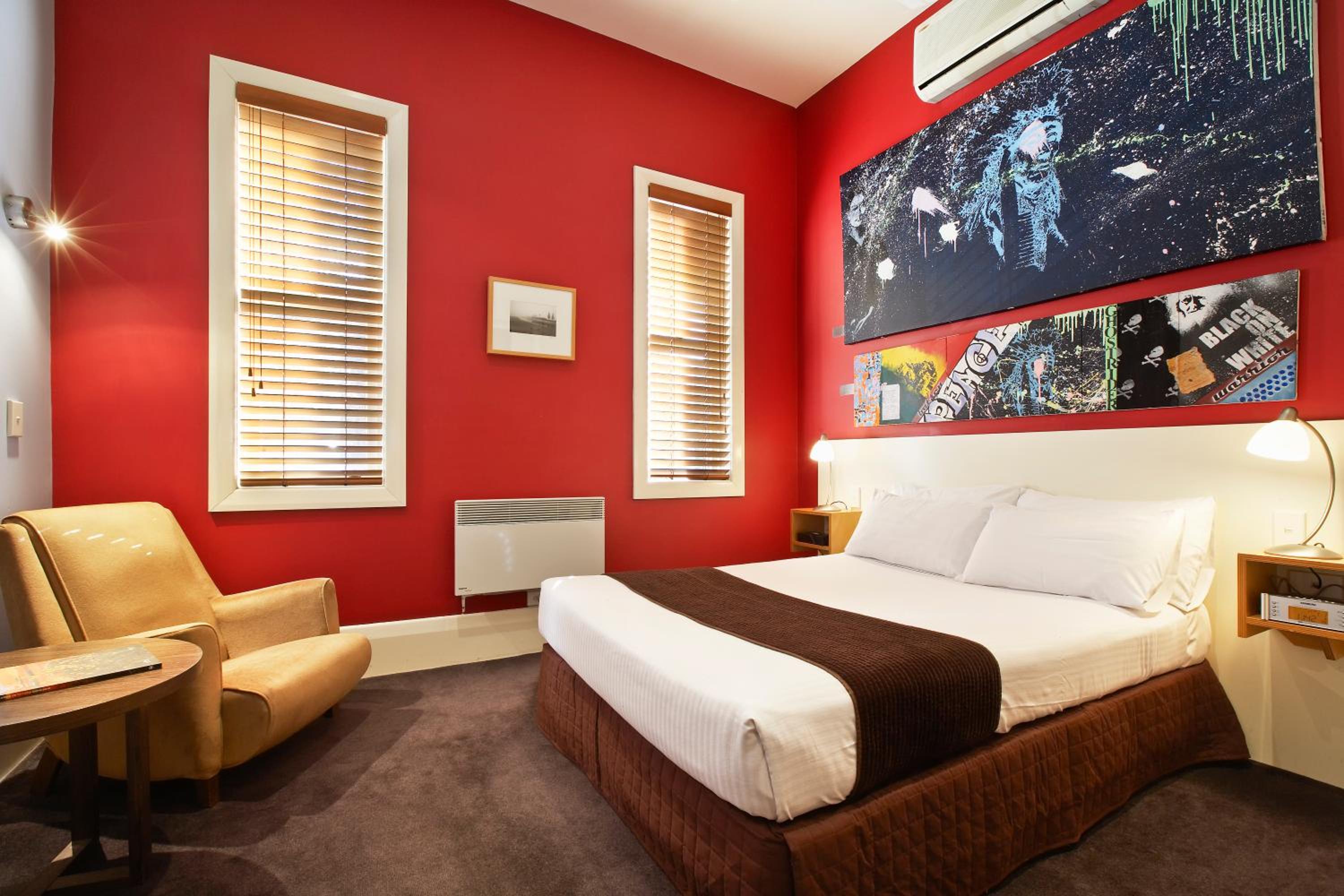 Double Room - La Petite
