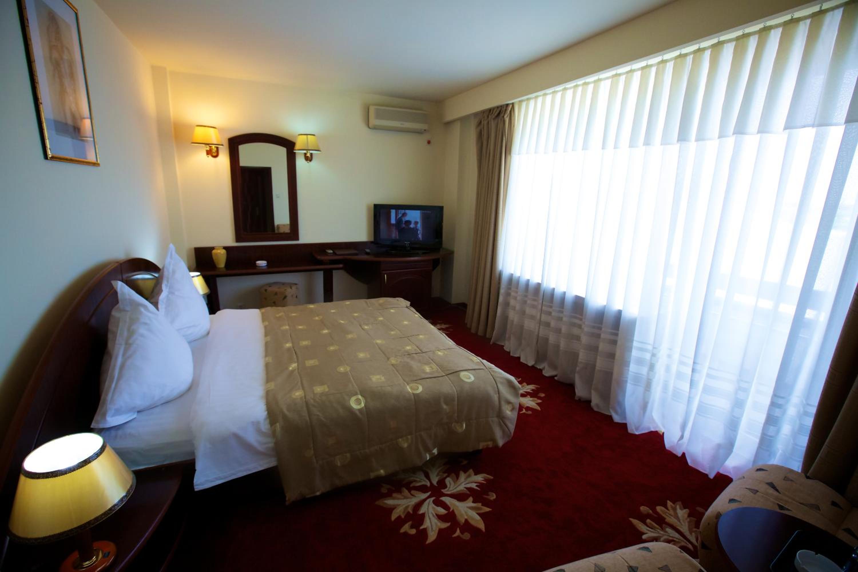 Double Room with Balcony photo 2