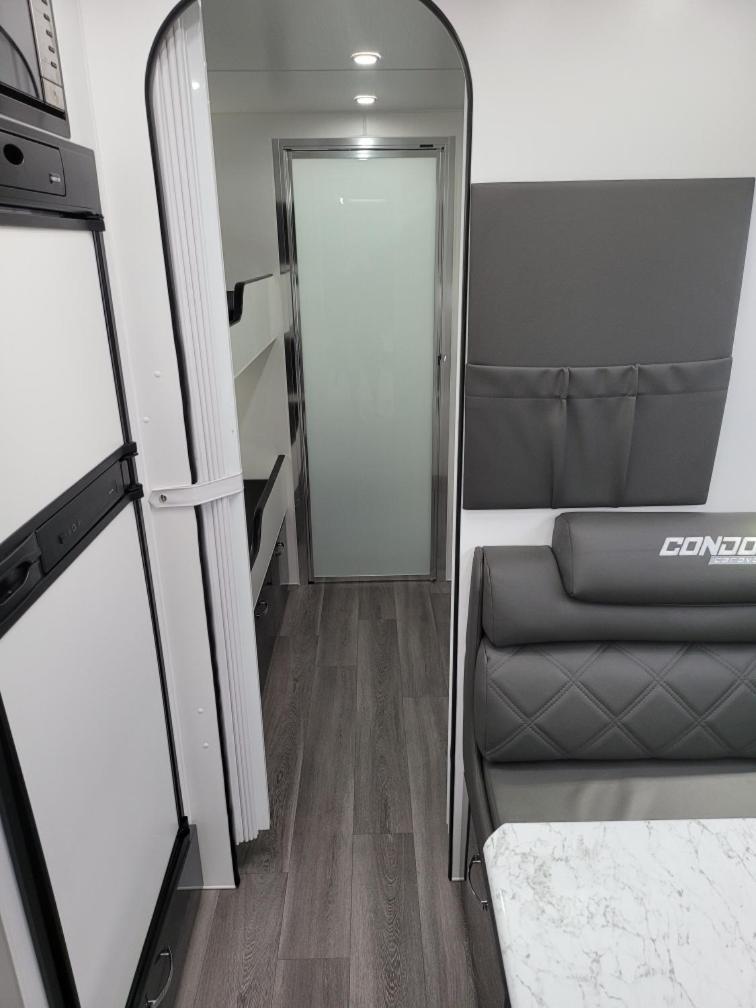 Caravan - Deluxe 1 - Photo 1
