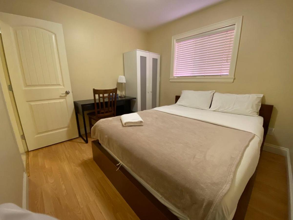Double Room with Shared Toilet