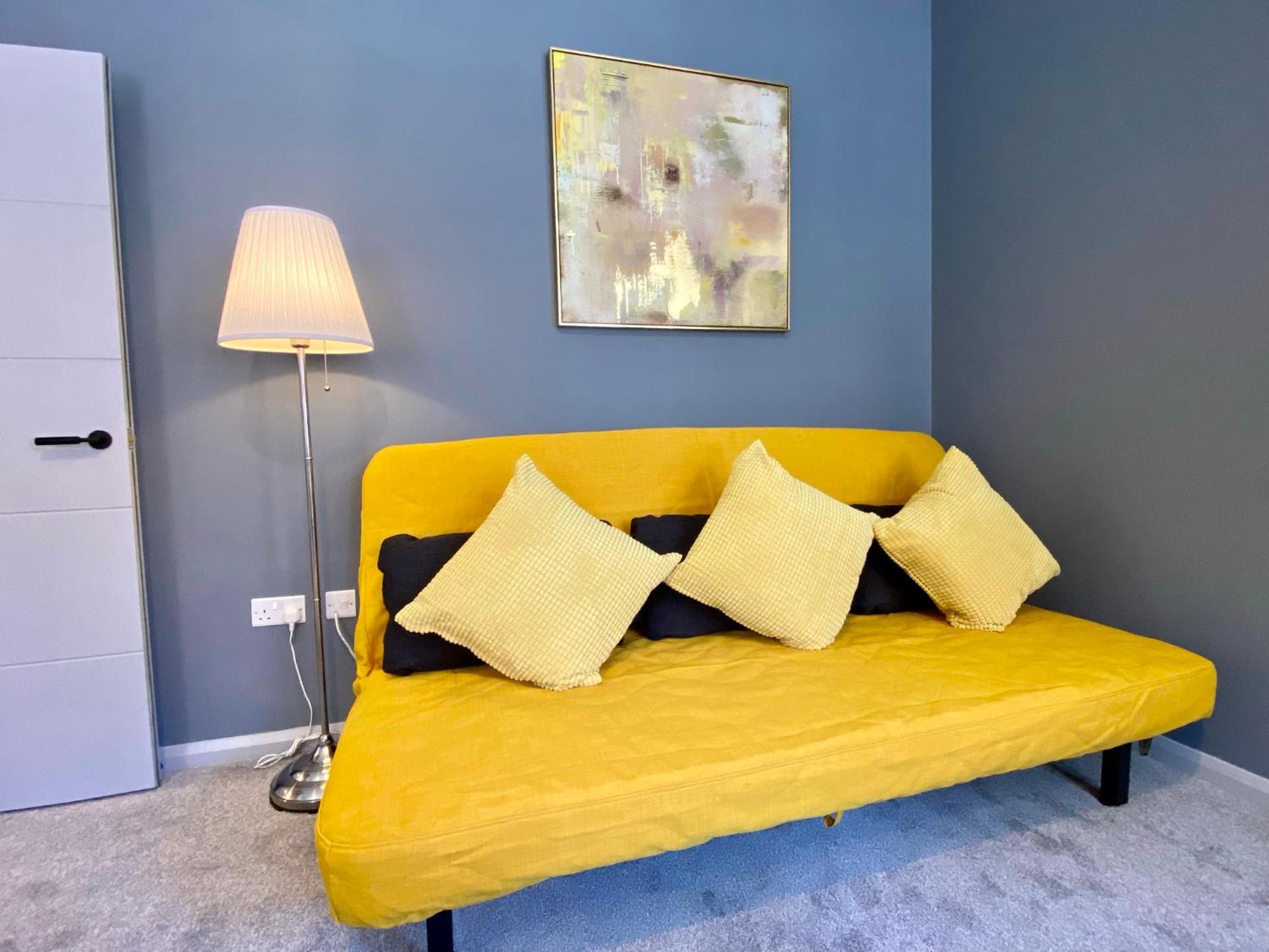 Two-Bedroom Apartment - Photo 7