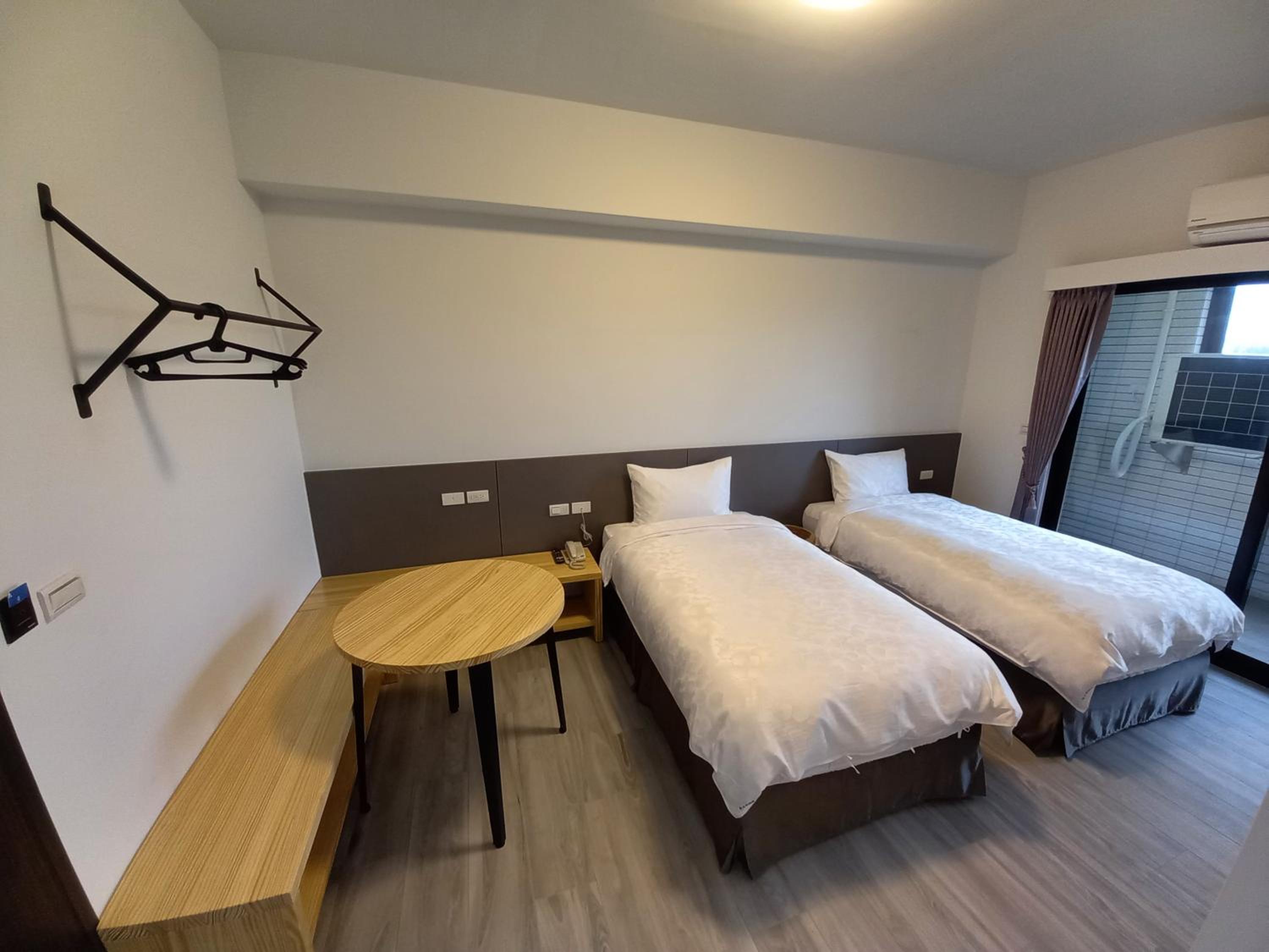 Double or Twin Room with Balcony photo 1