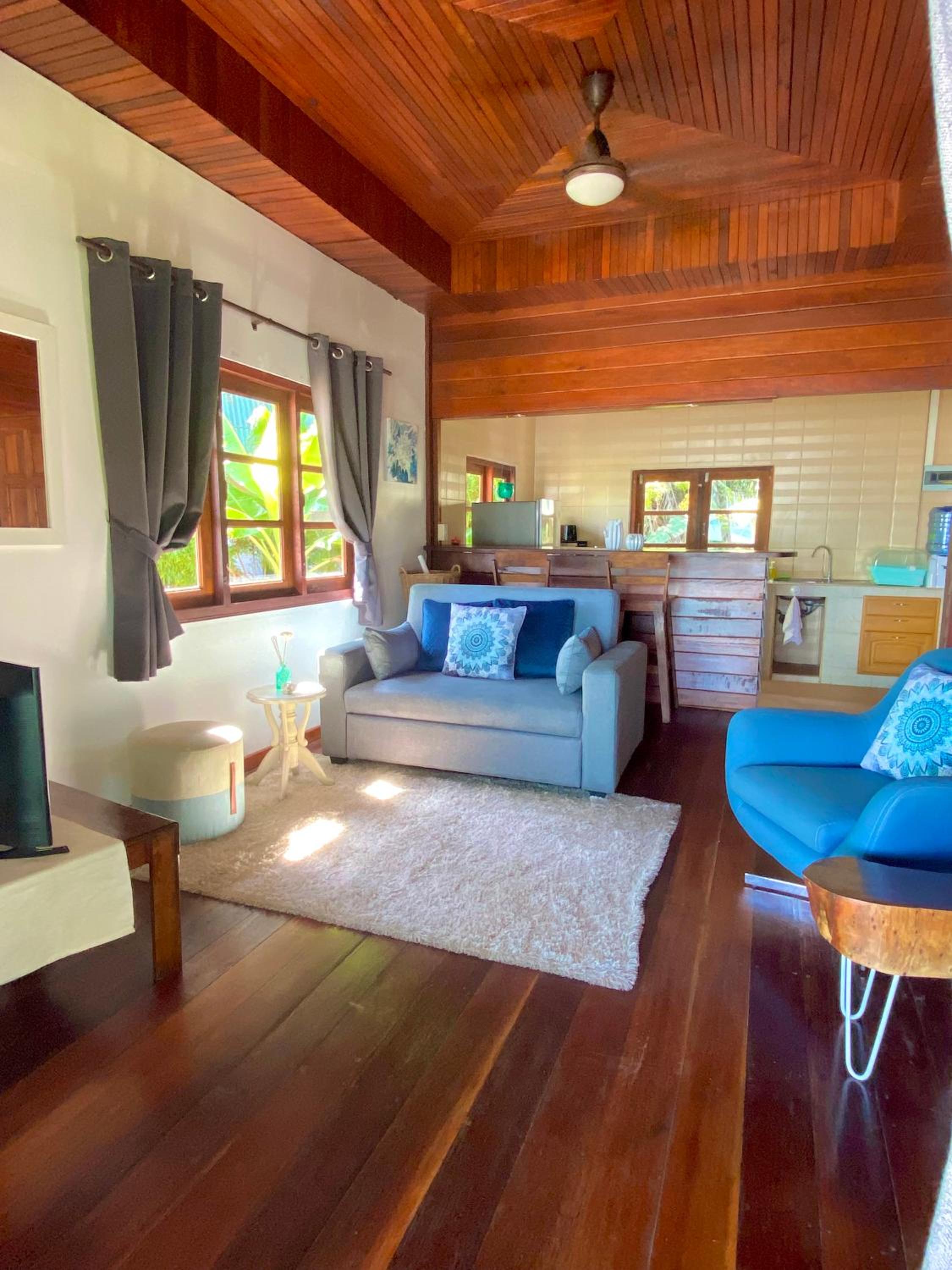 One-Bedroom House photo 1
