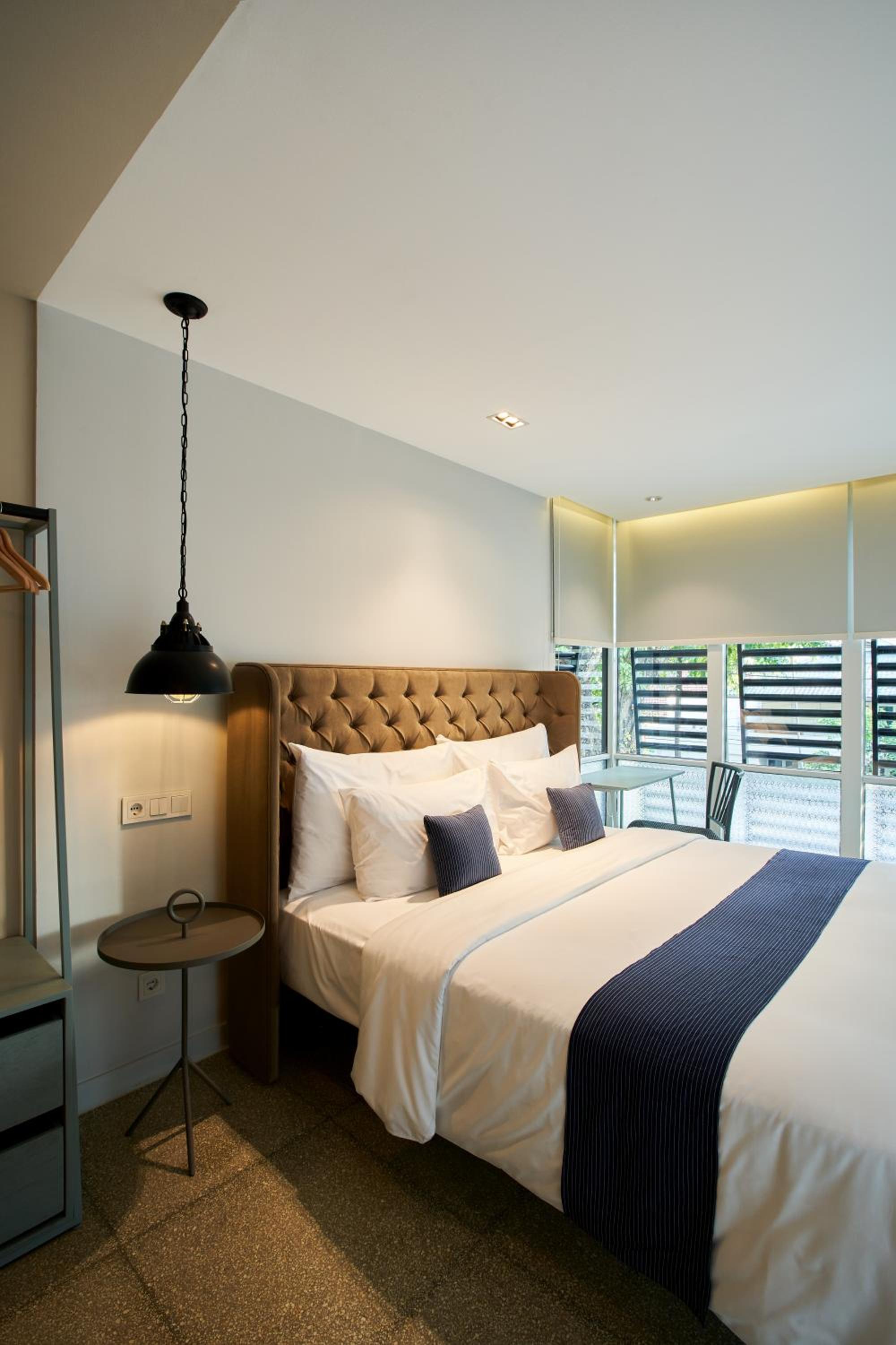Superior King Room - Photo 3