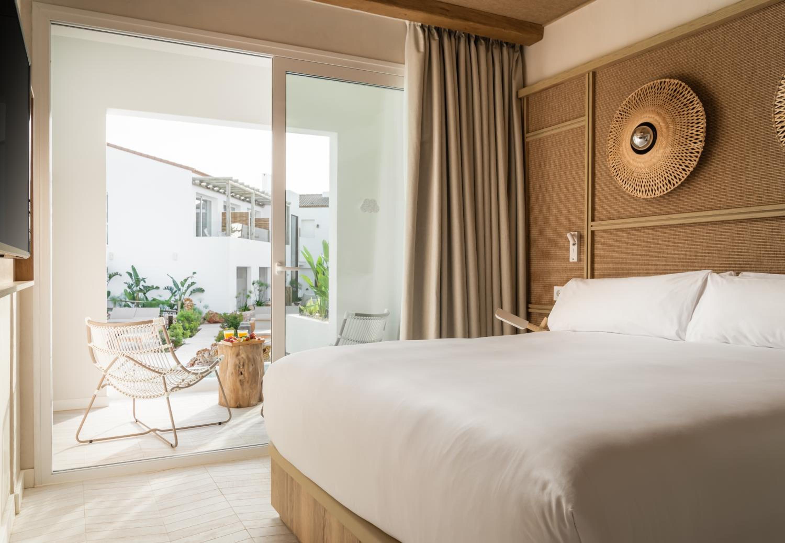 Suite with Private Pool
