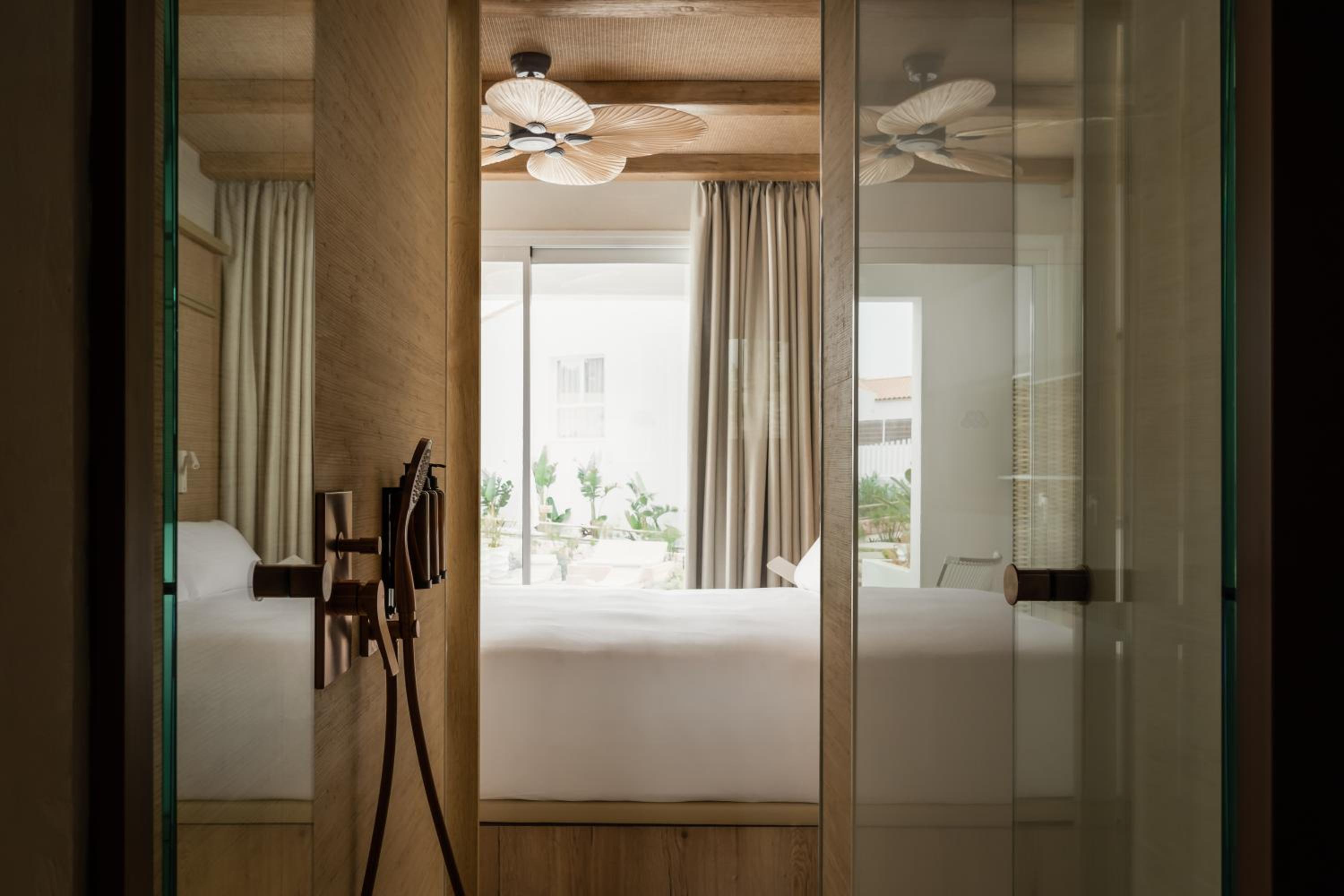 Suite with Private Pool