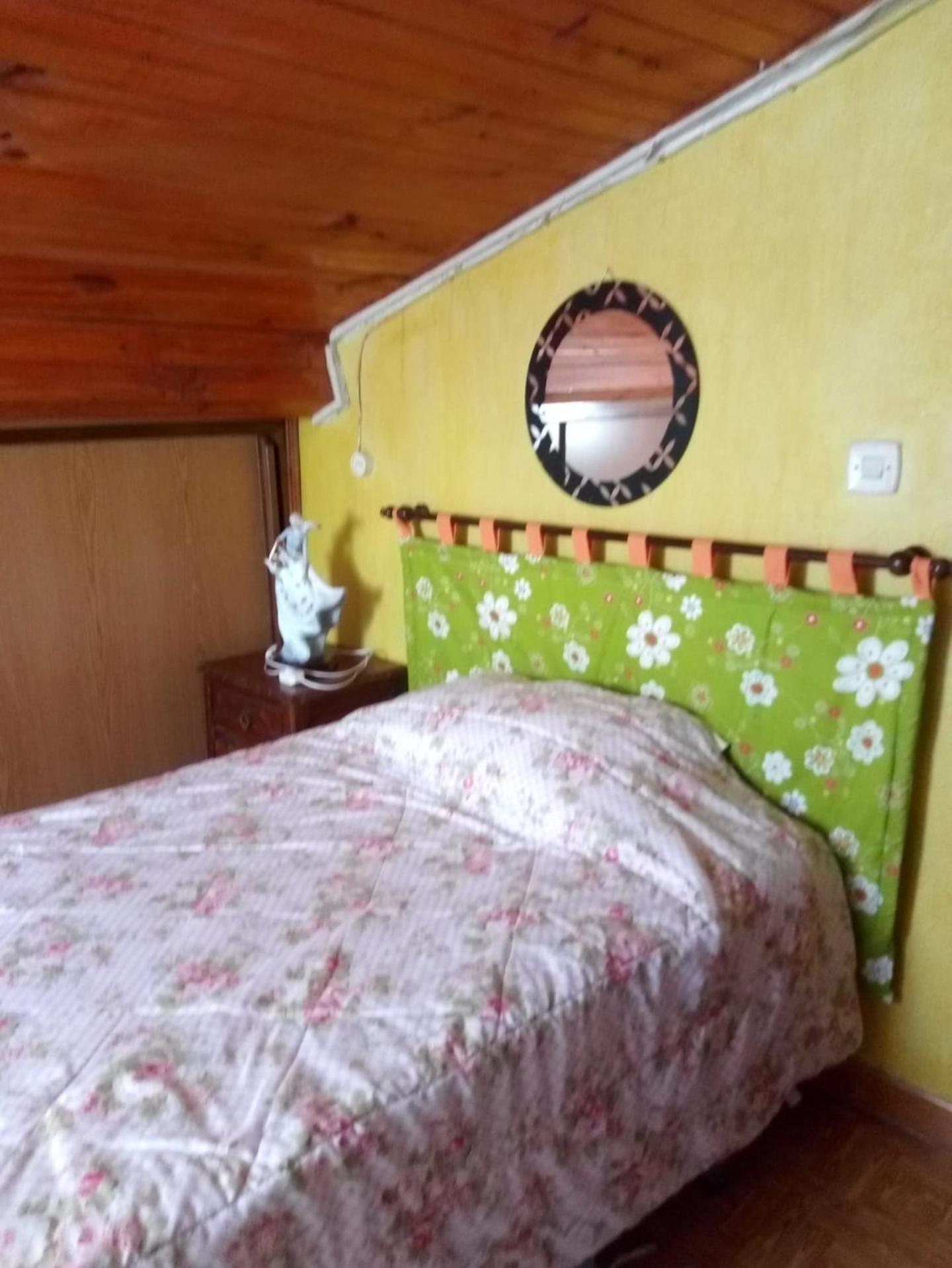 Three-Bedroom Townhouse - Photo 7