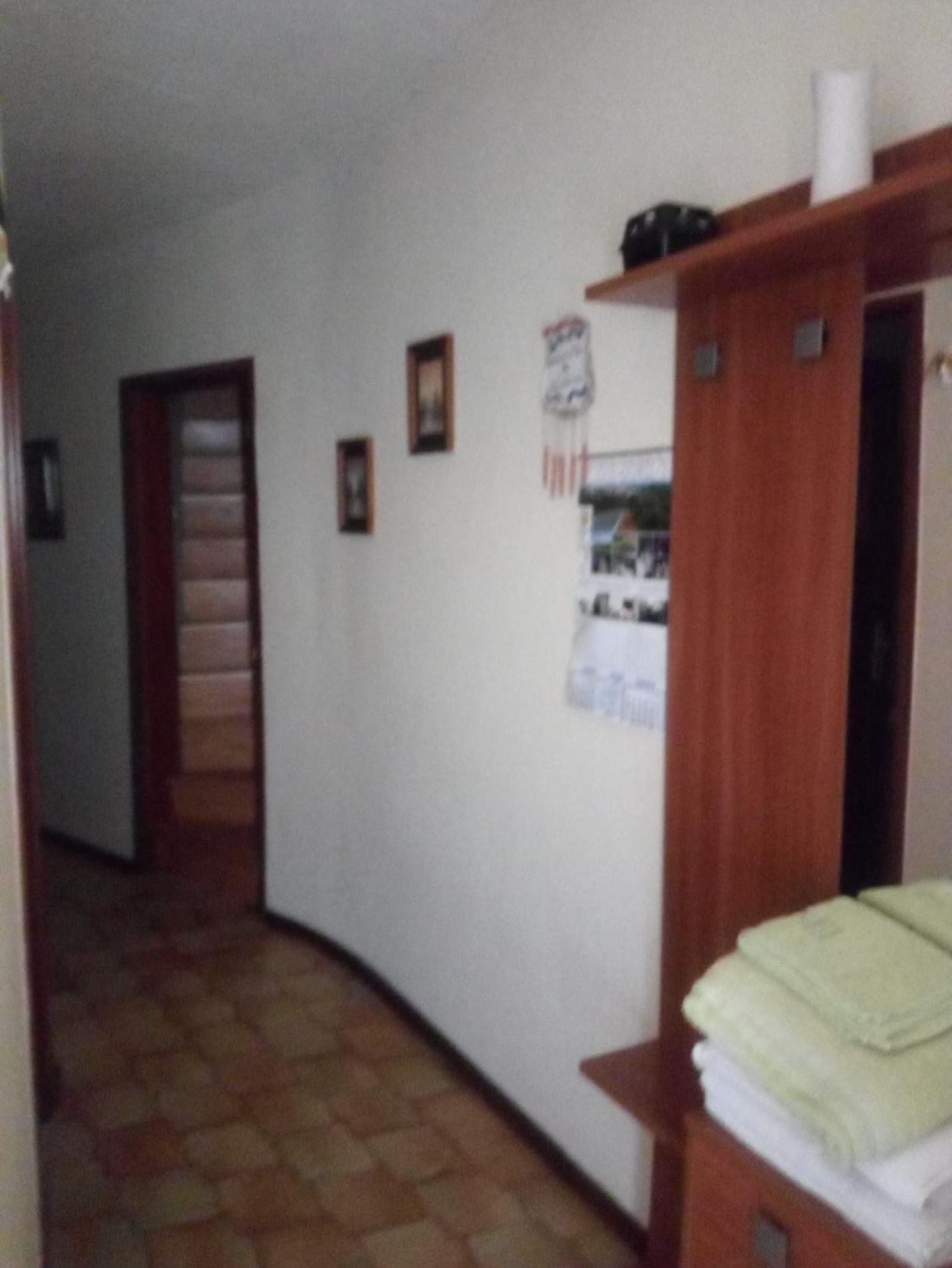 Three-Bedroom Townhouse - Photo 9