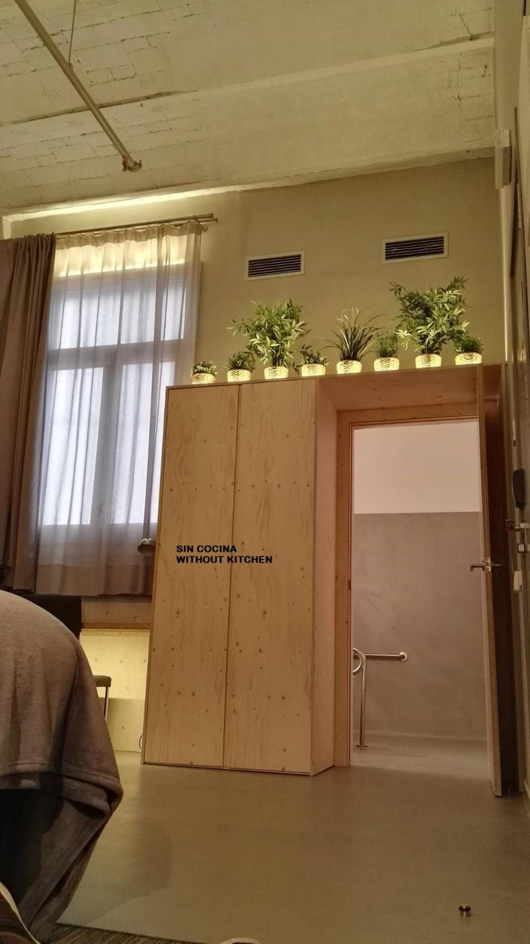 Double or Twin Room Without Views - Disability Access photo 3