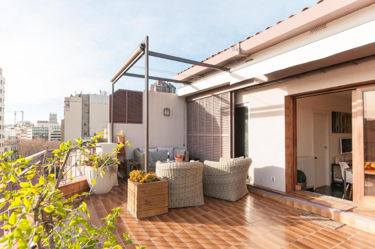 Apartment with Terrace photo 3