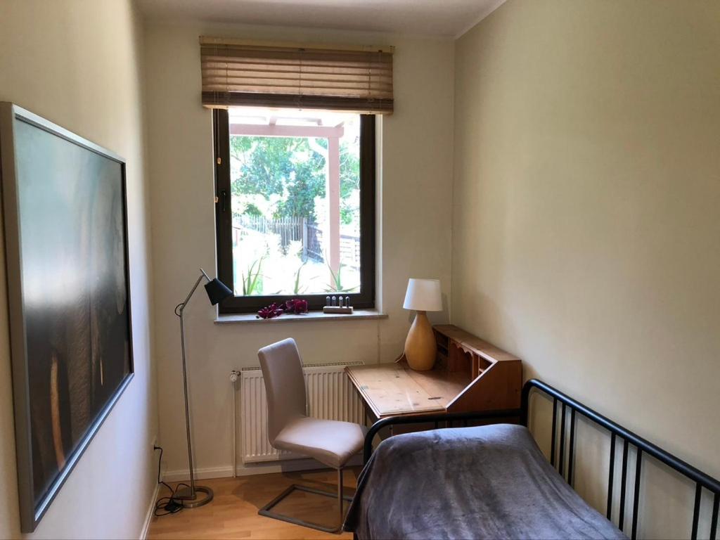 Two-Bedroom Apartment - Photo 2