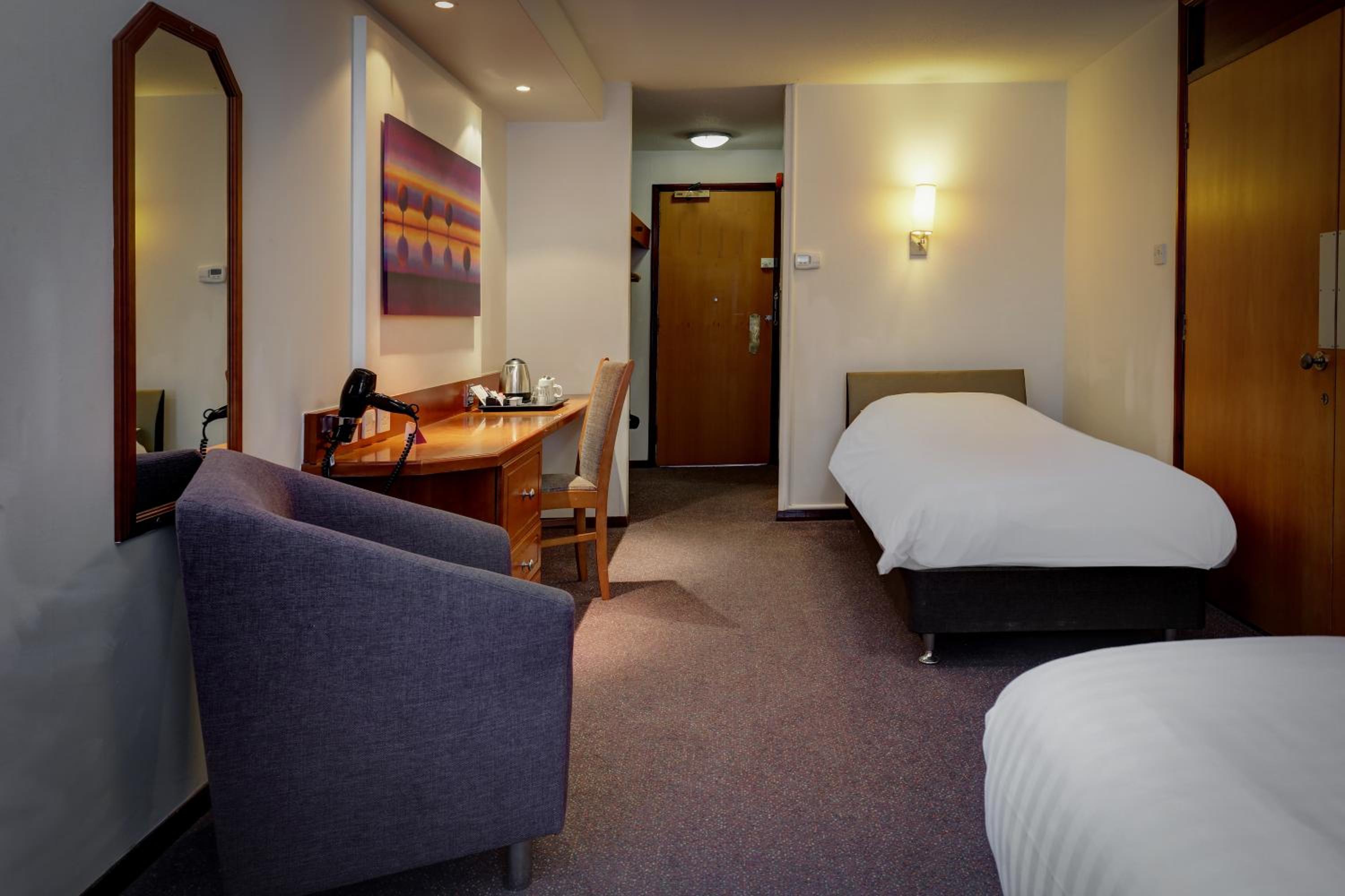 Family Double Room - Photo 2