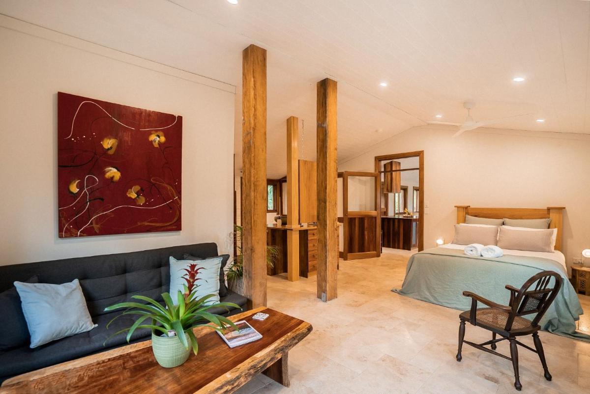One-Bedroom House photo 3