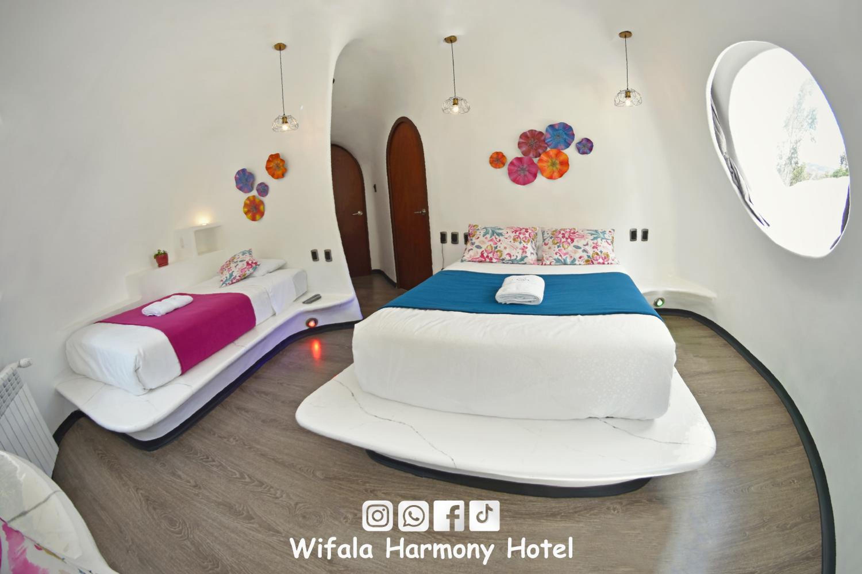 Standard Double Room - Photo 15