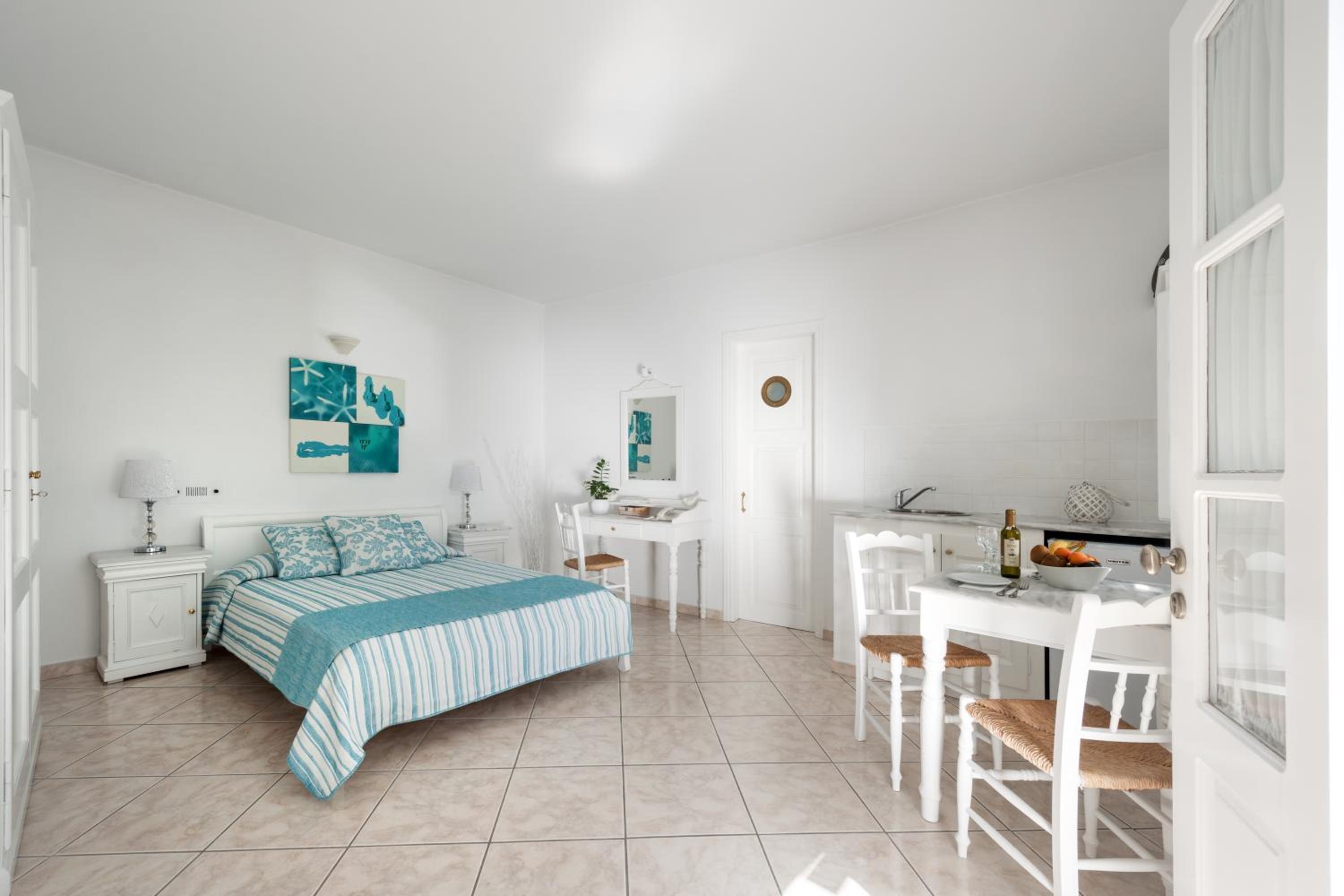 Superior Double Room - Photo 5