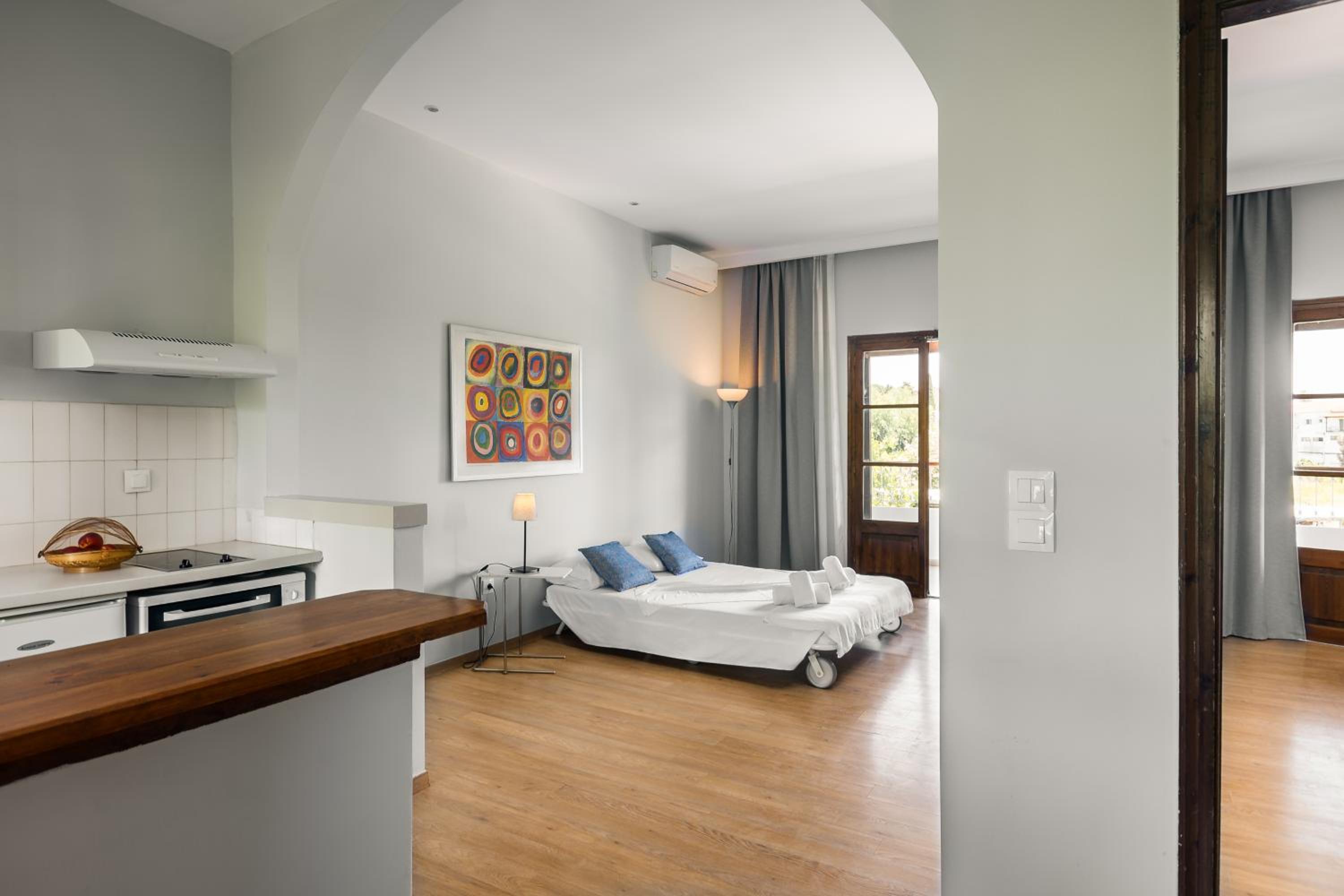 Apartment (2-4 Adults) - Photo 10