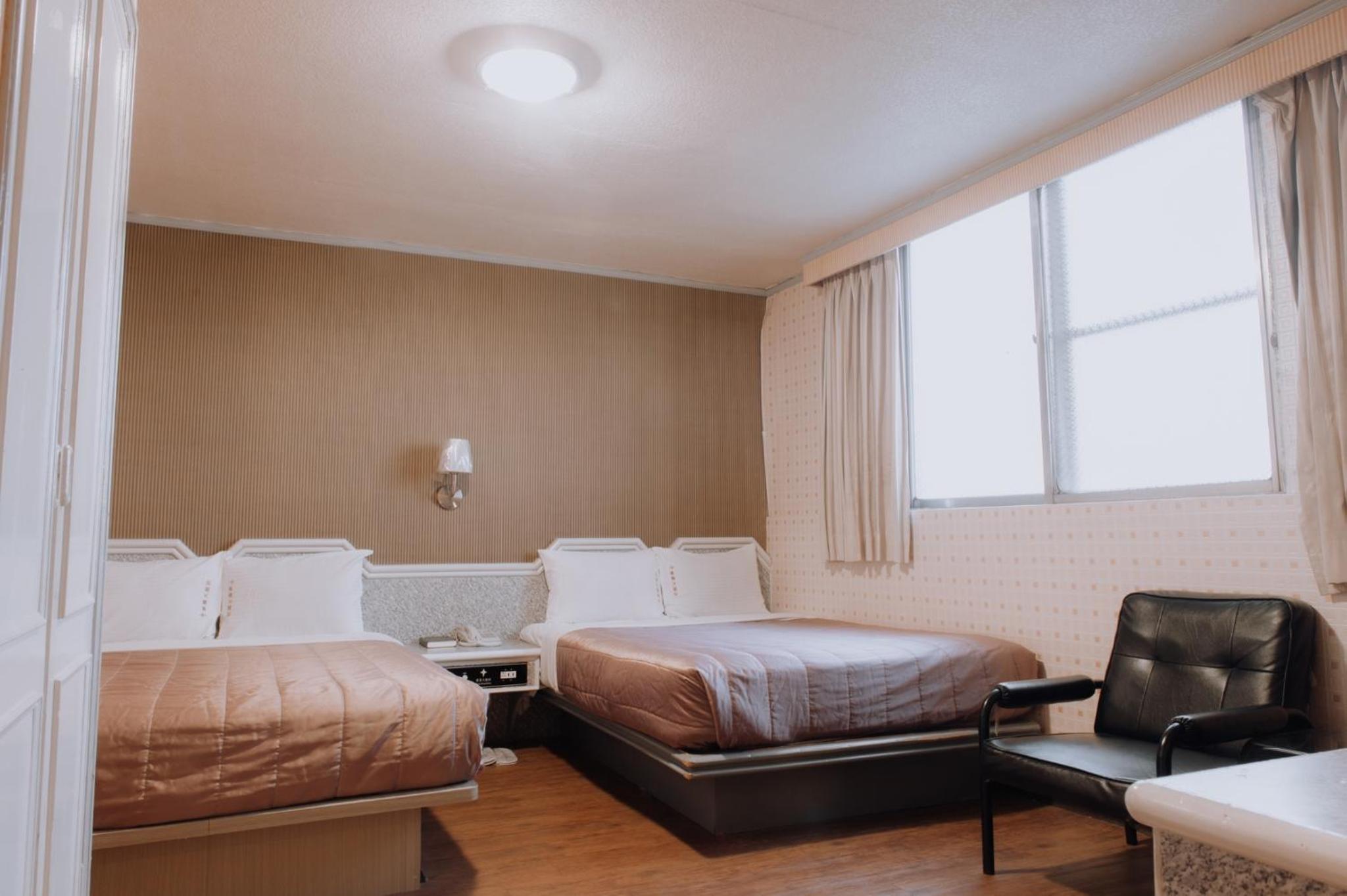 Quadruple Room photo 3