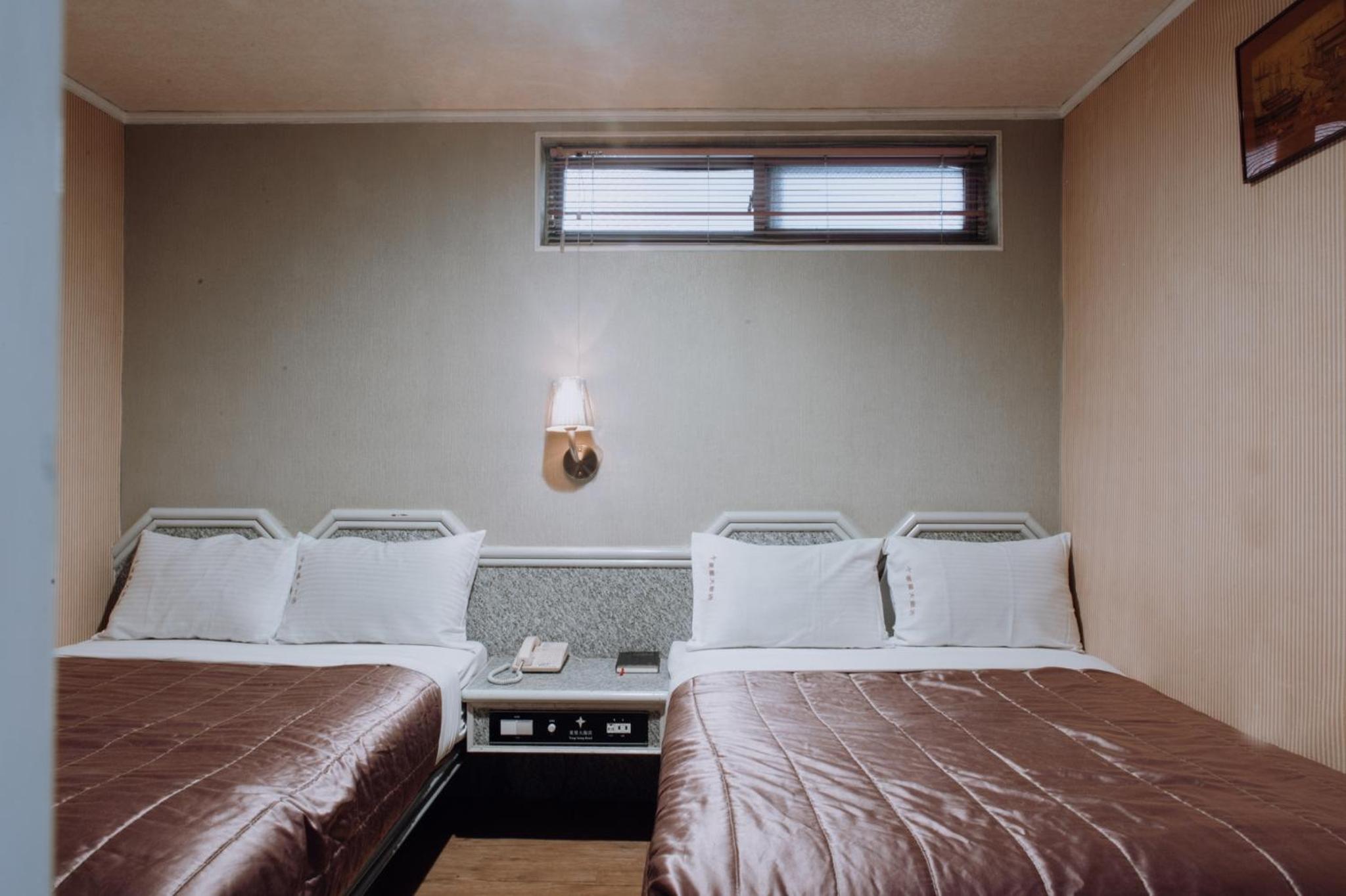 Double or Twin Room photo 3