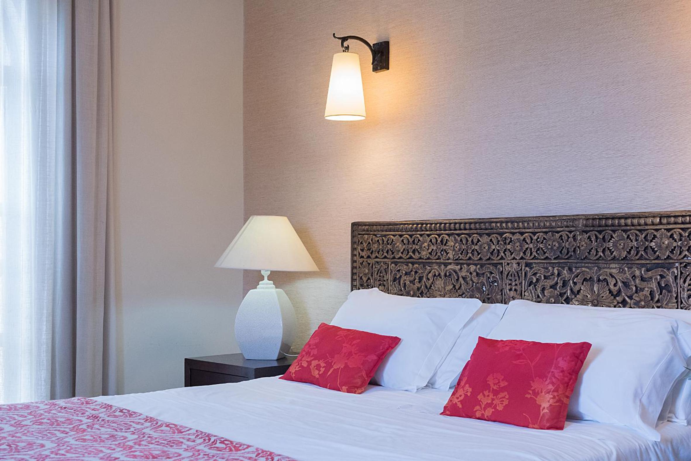 Double Room - Photo 13
