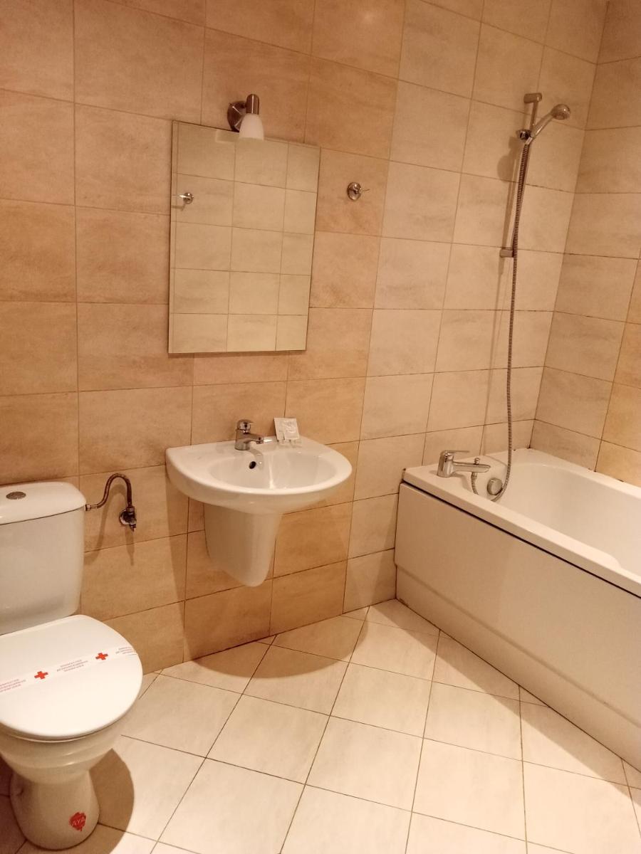 Deluxe Double Room with Bath photo 3