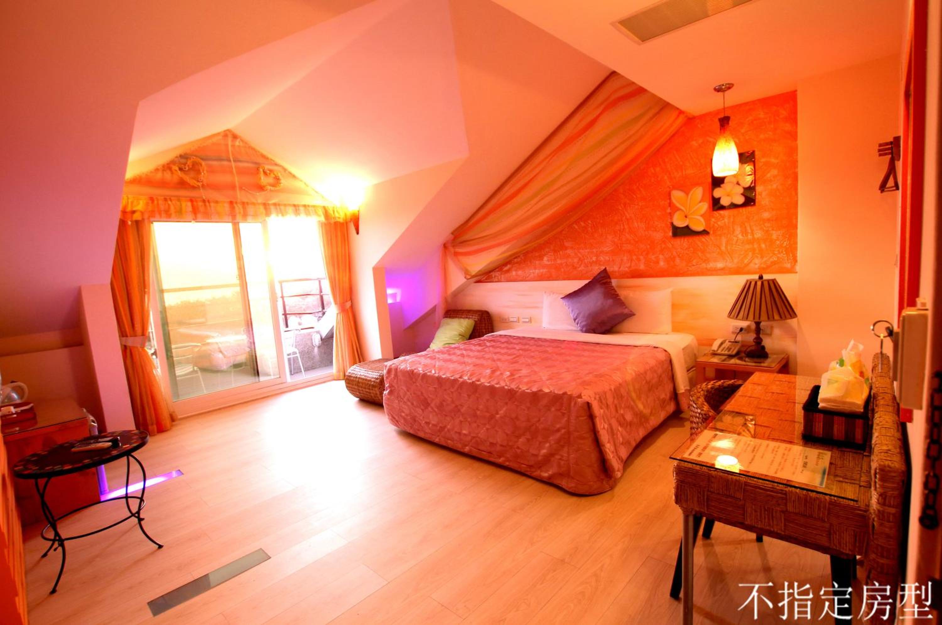 Deluxe Double Room with Balcony and Sea View photo 3