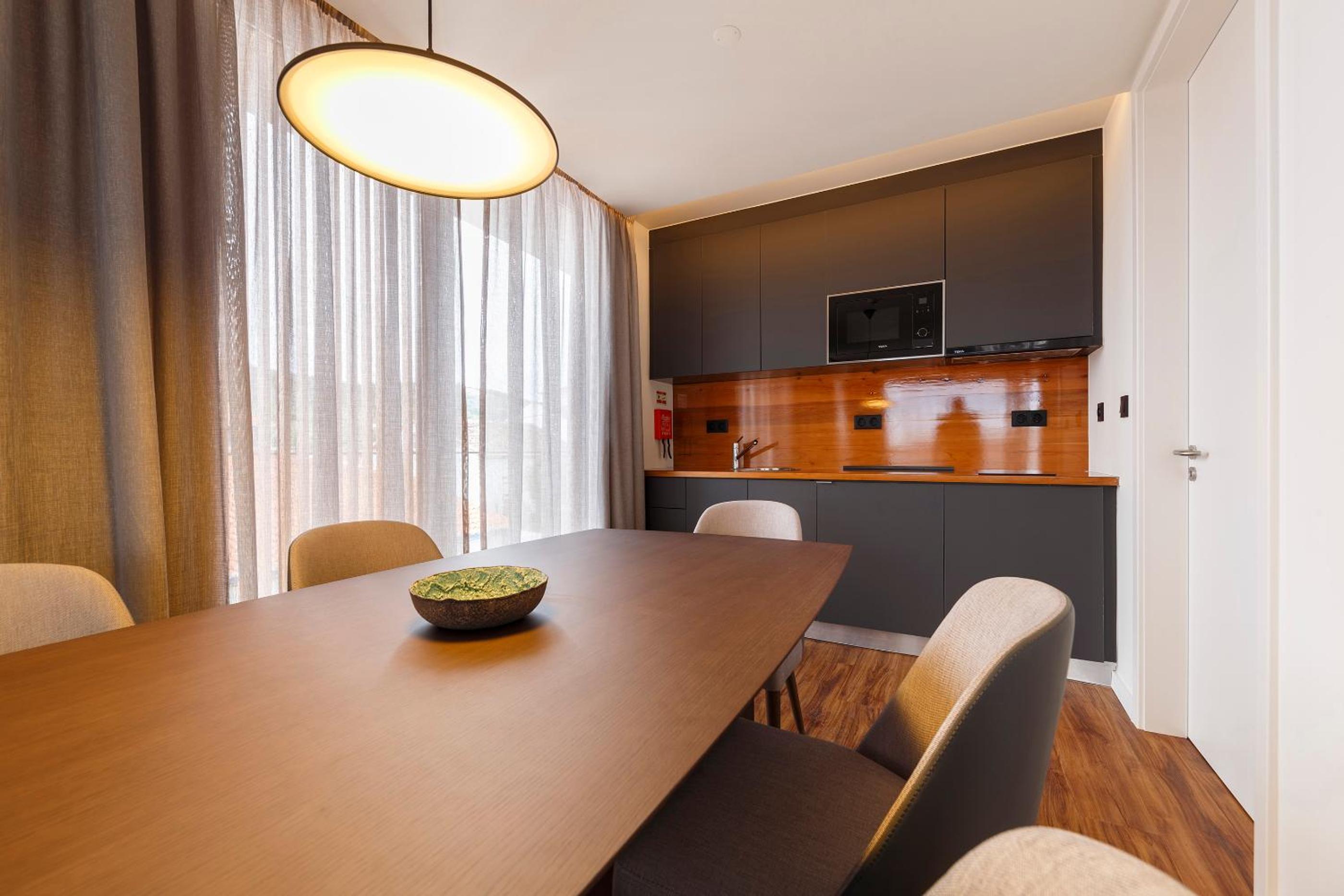 Two-Bedroom Apartment - Photo 9
