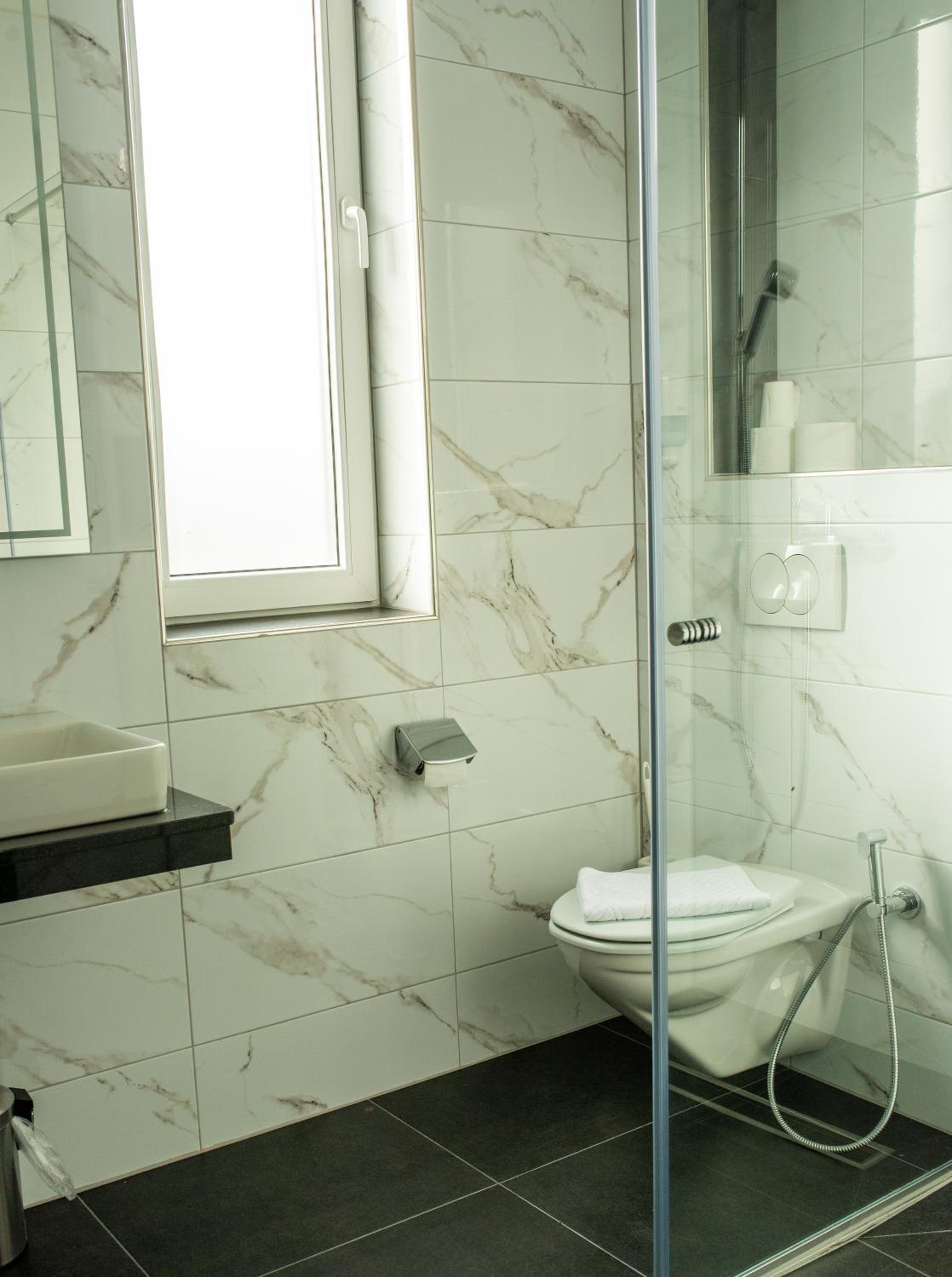 Superior Double or Twin Room photo 3