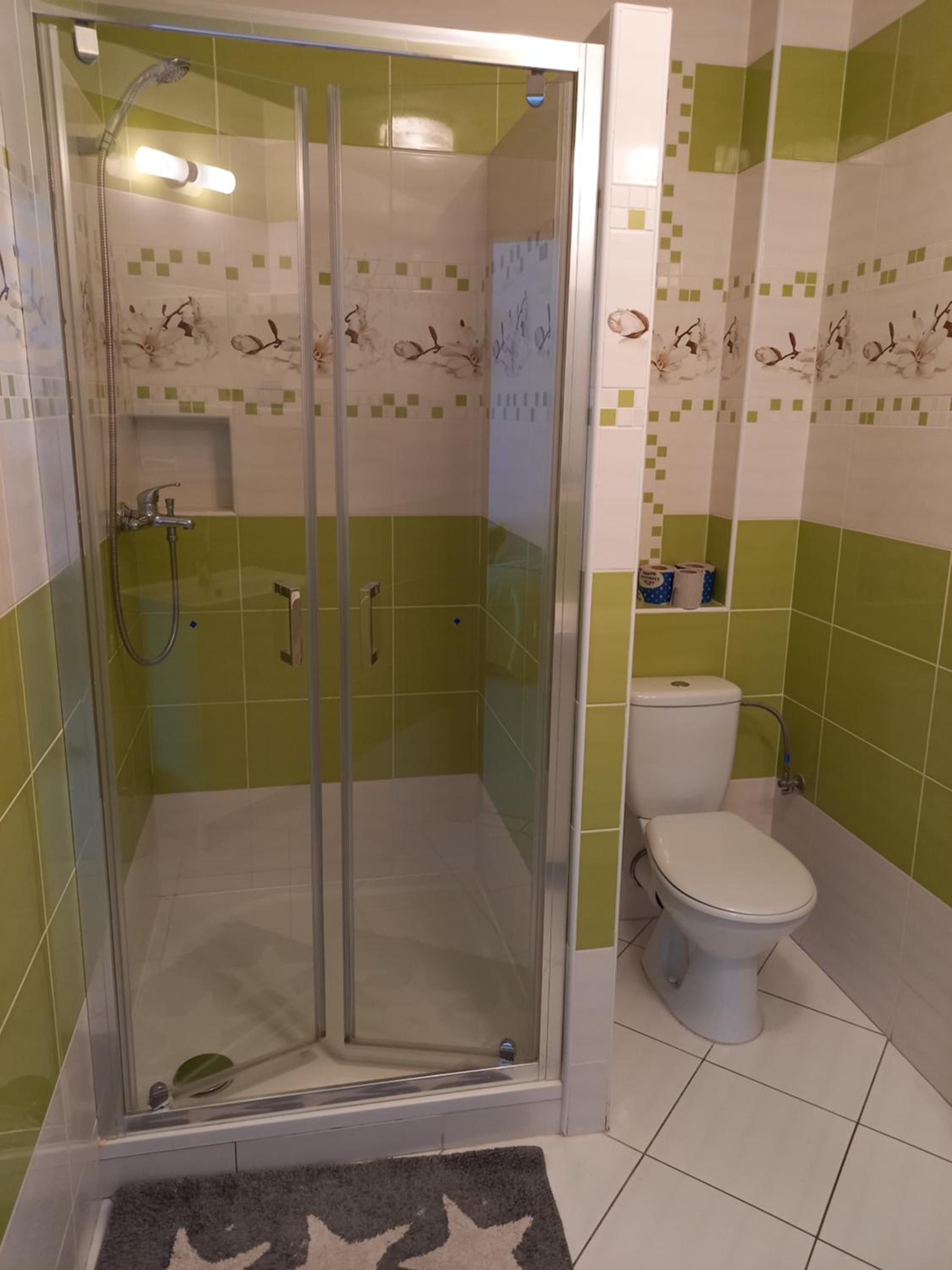 Double Room with Balcony (3 Adults) - Photo 10