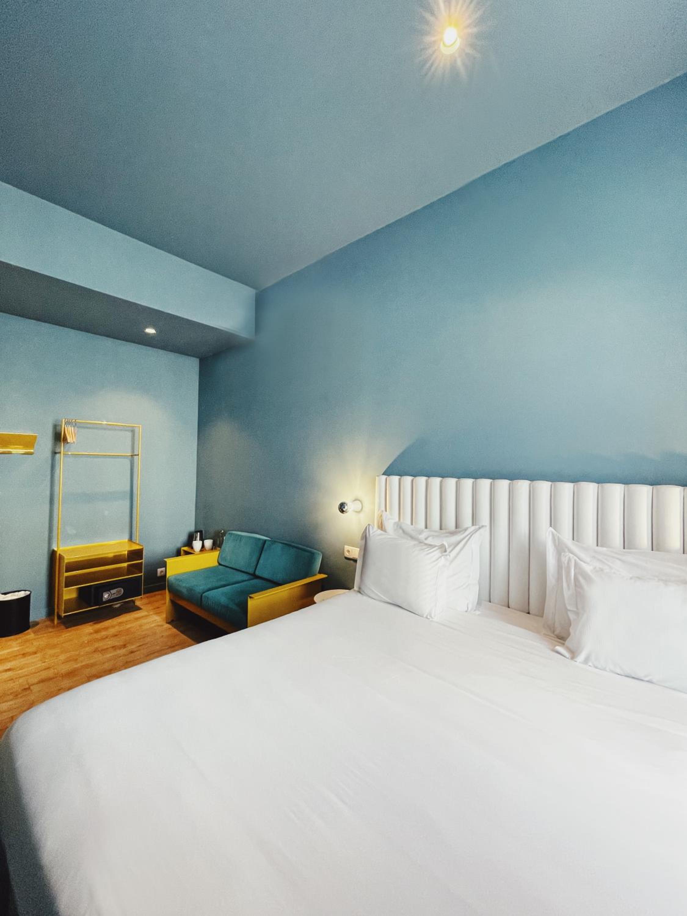 Premium Room with City View - Photo 1