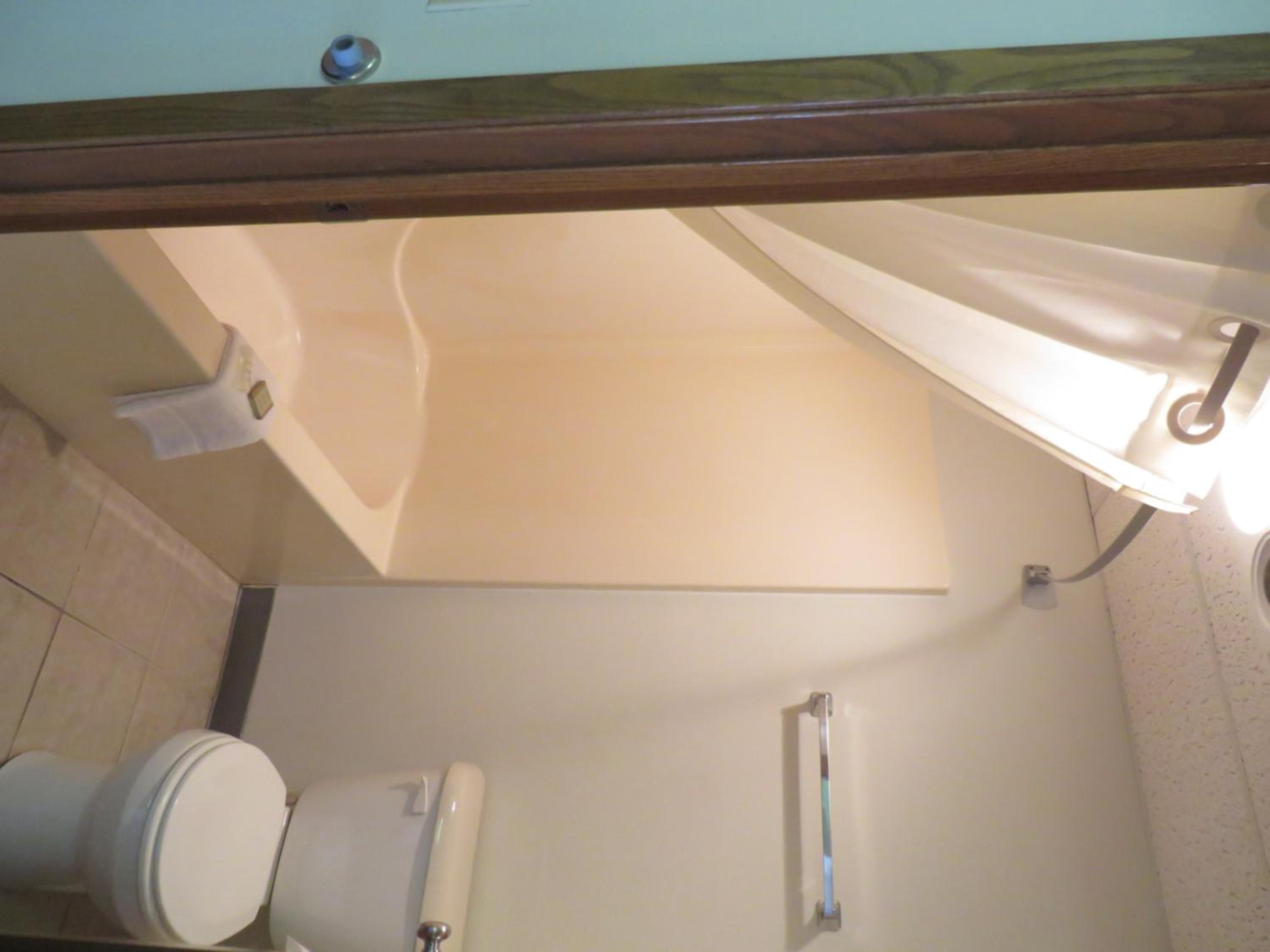 Deluxe Double Room with Two Double Beds - Non-Smoking - Photo 6